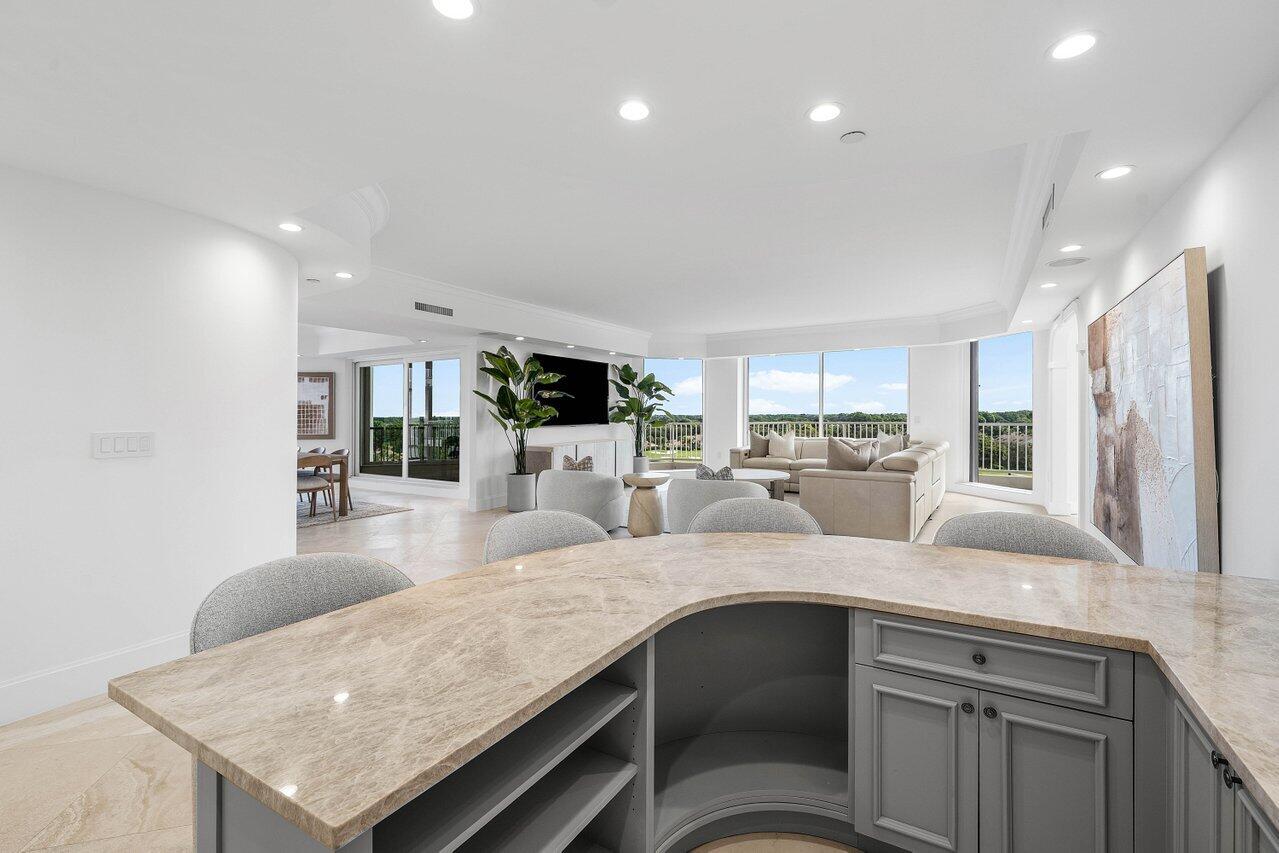 20320 FAIRWAY OAKS #372, Boca Raton FL 33434