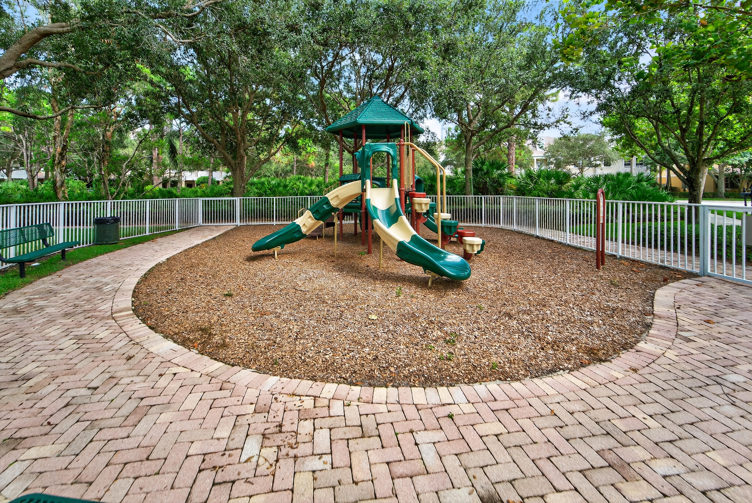 297 E Bay Cedar, Jupiter FL 33458