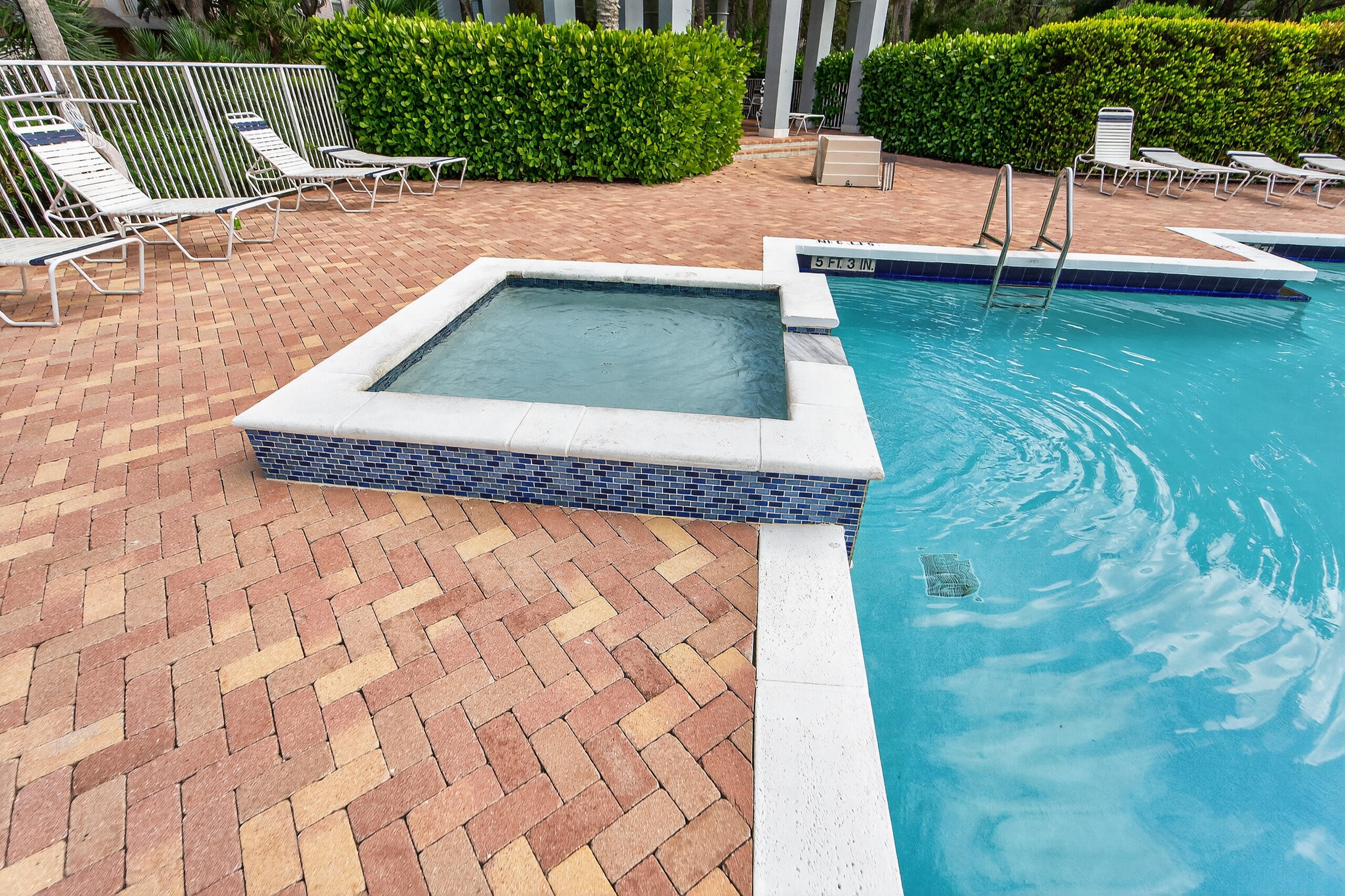 297 E Bay Cedar, Jupiter FL 33458