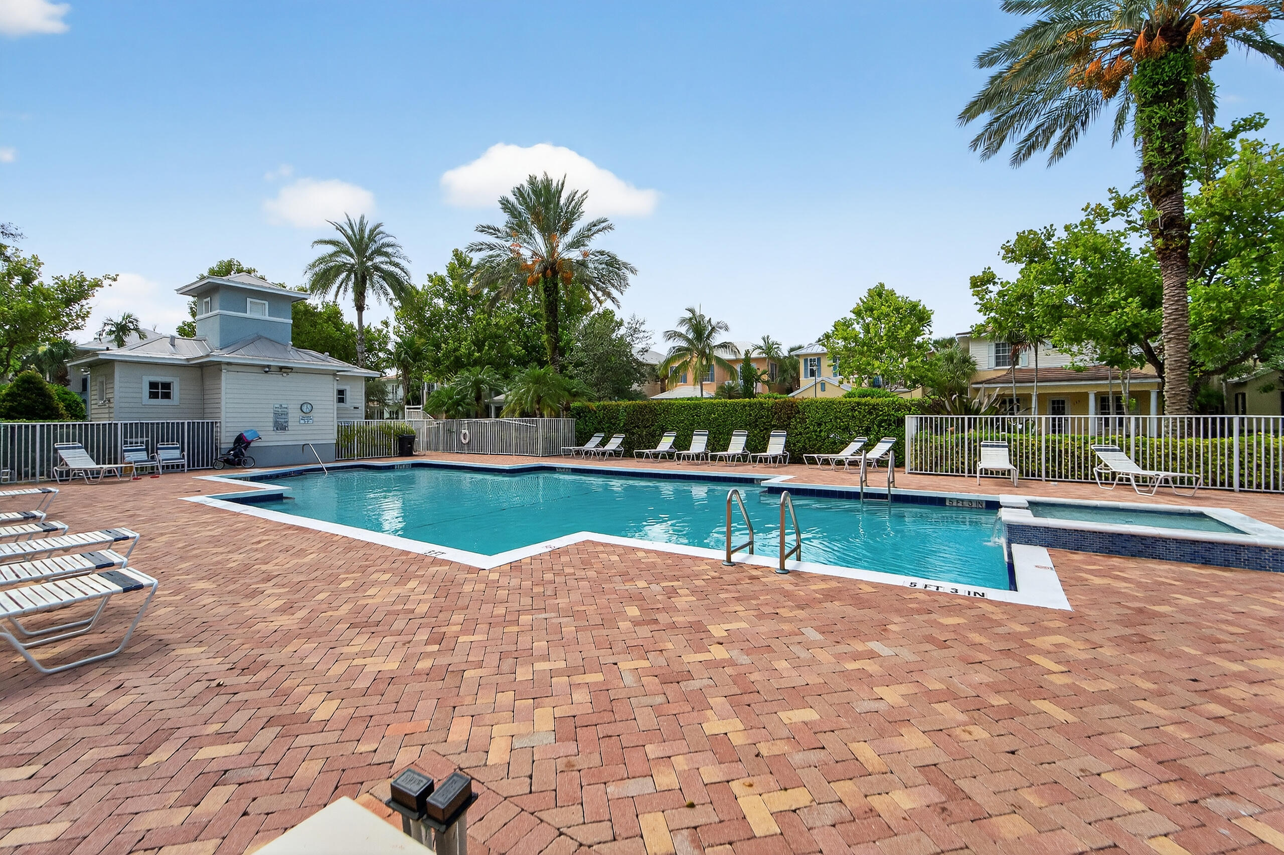 297 E Bay Cedar, Jupiter FL 33458
