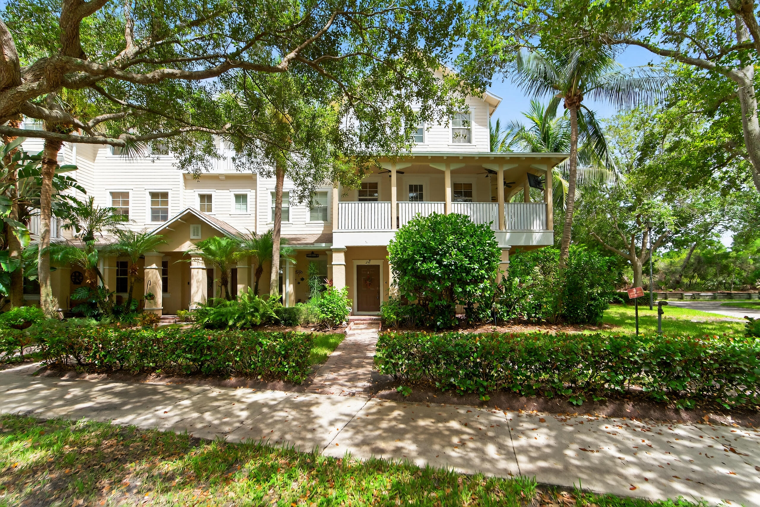 297 E Bay Cedar, Jupiter FL 33458