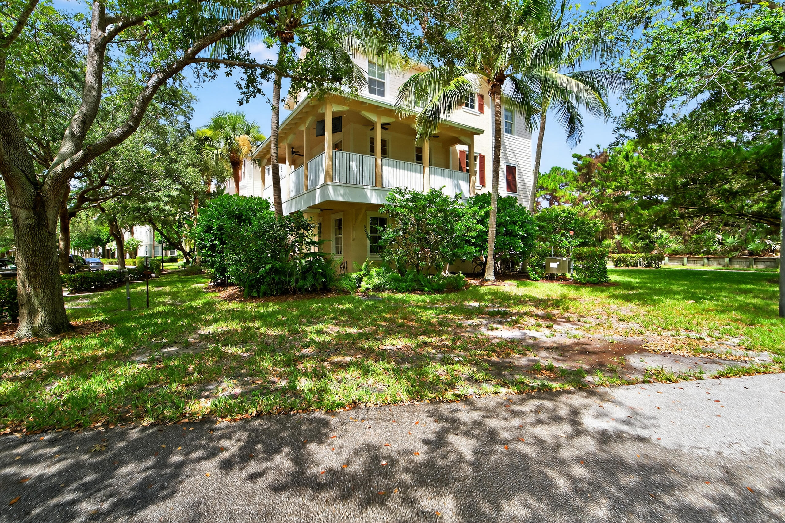 297 E Bay Cedar, Jupiter FL 33458
