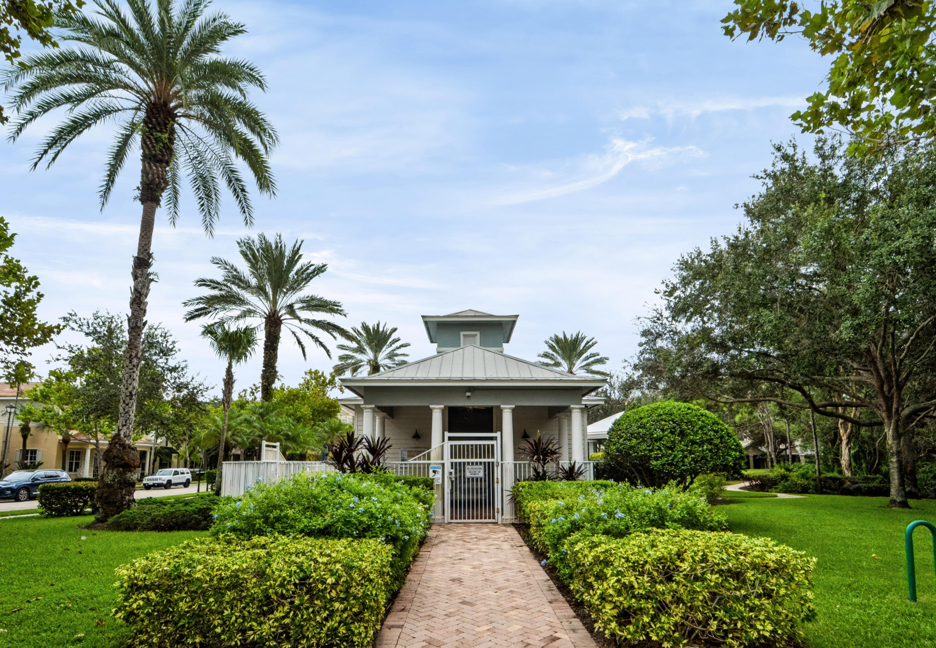 297 E Bay Cedar, Jupiter FL 33458