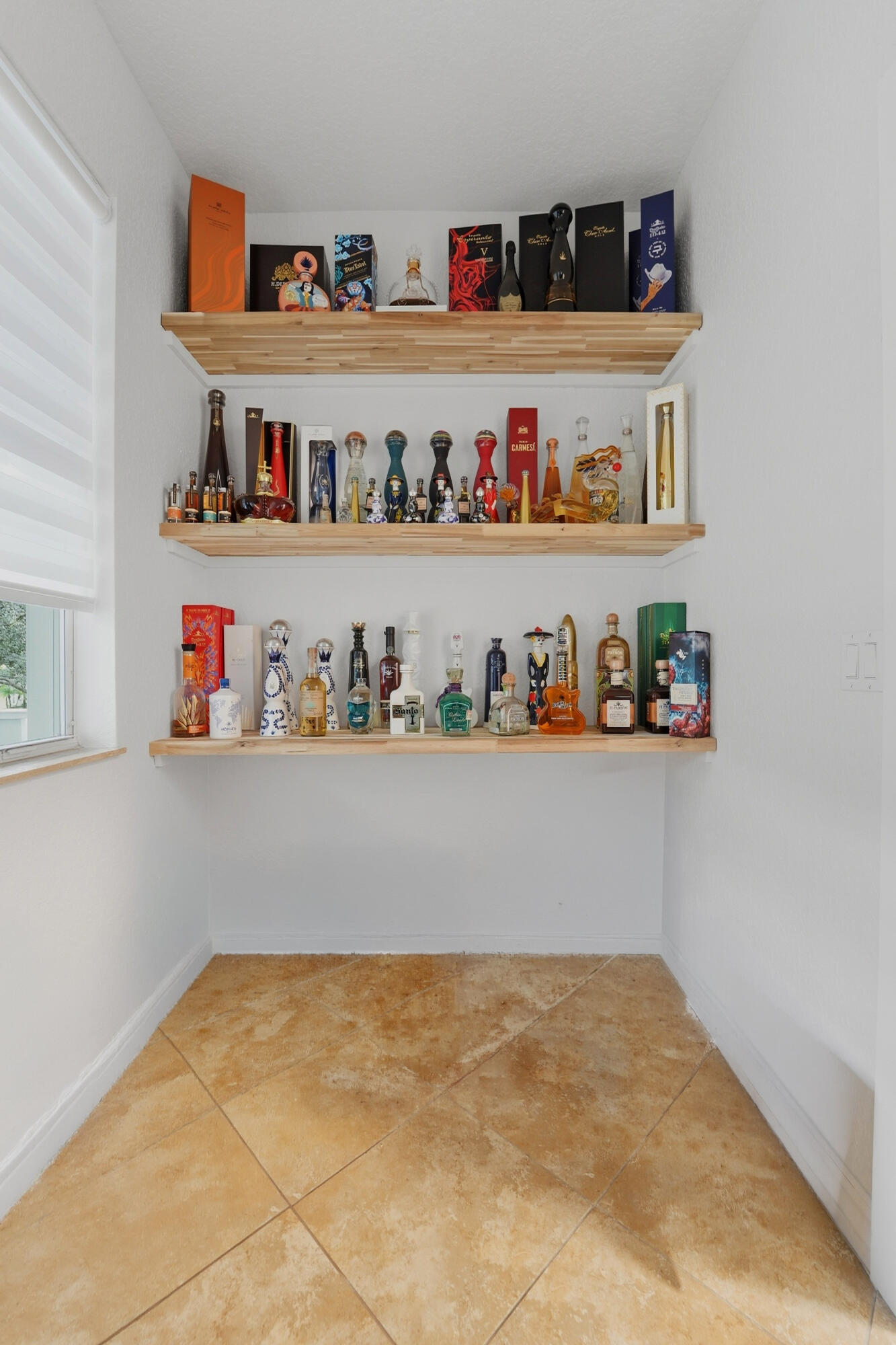 297 E Bay Cedar, Jupiter FL 33458