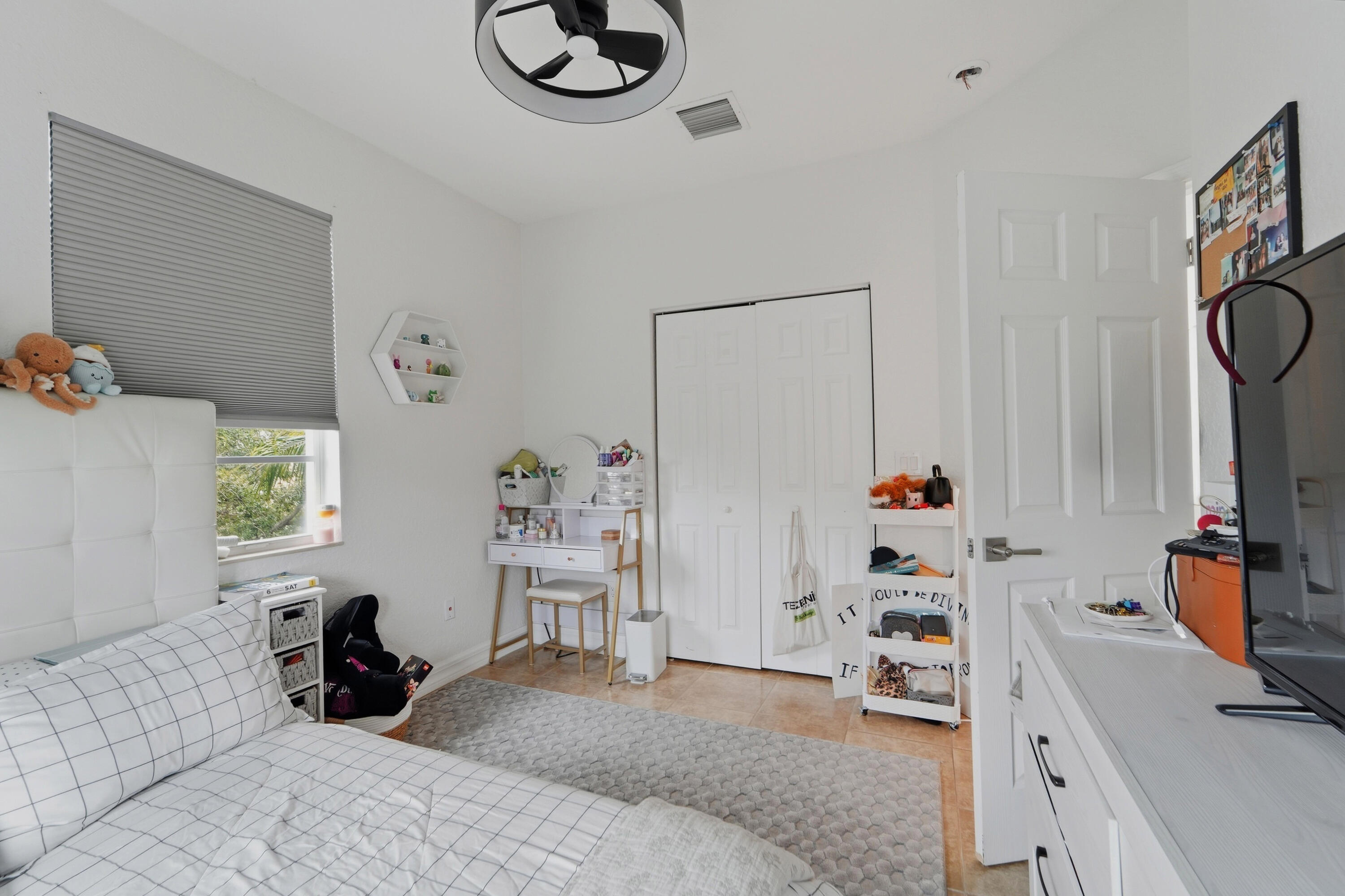 297 E Bay Cedar, Jupiter FL 33458