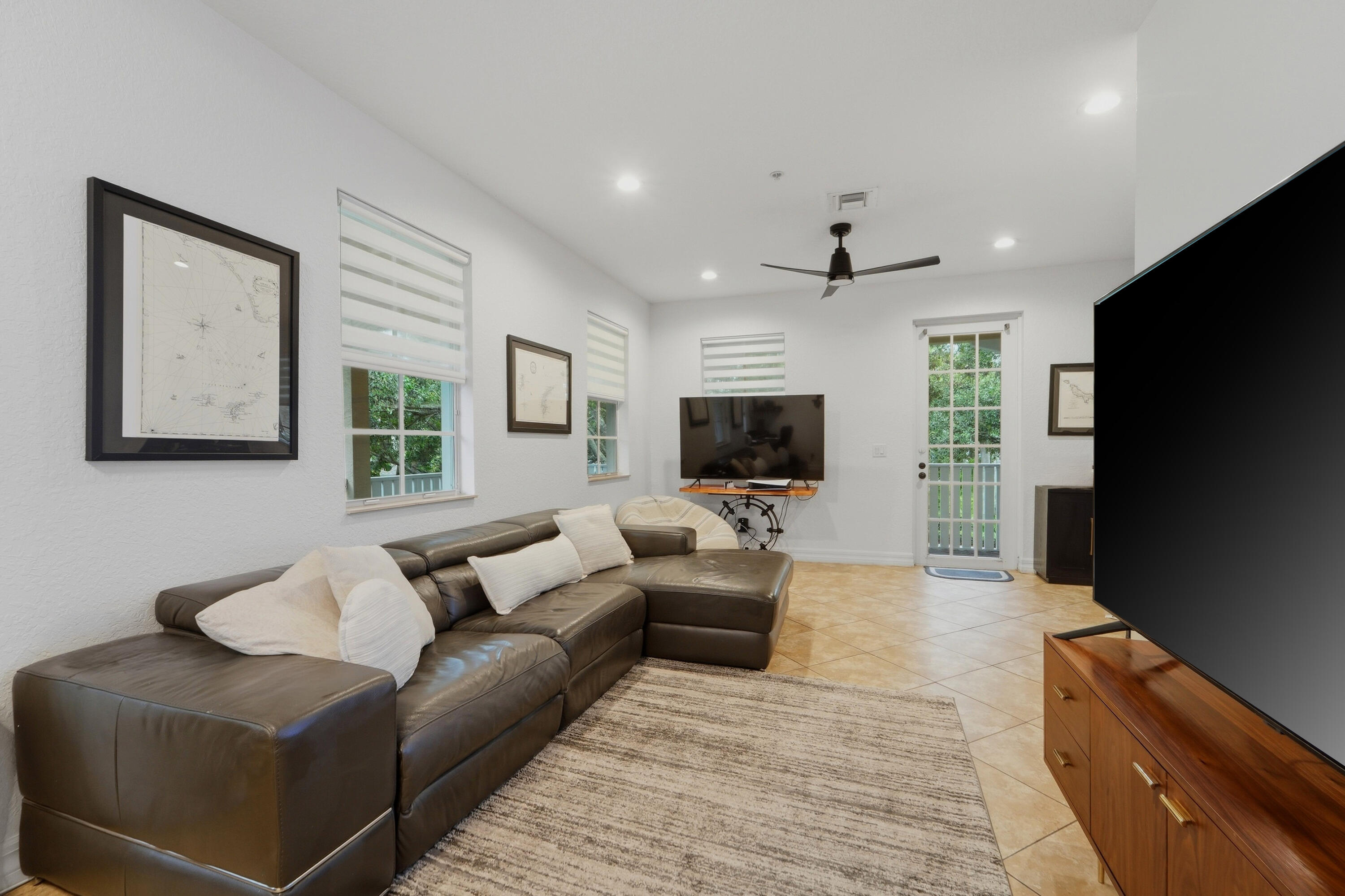 297 E Bay Cedar, Jupiter FL 33458