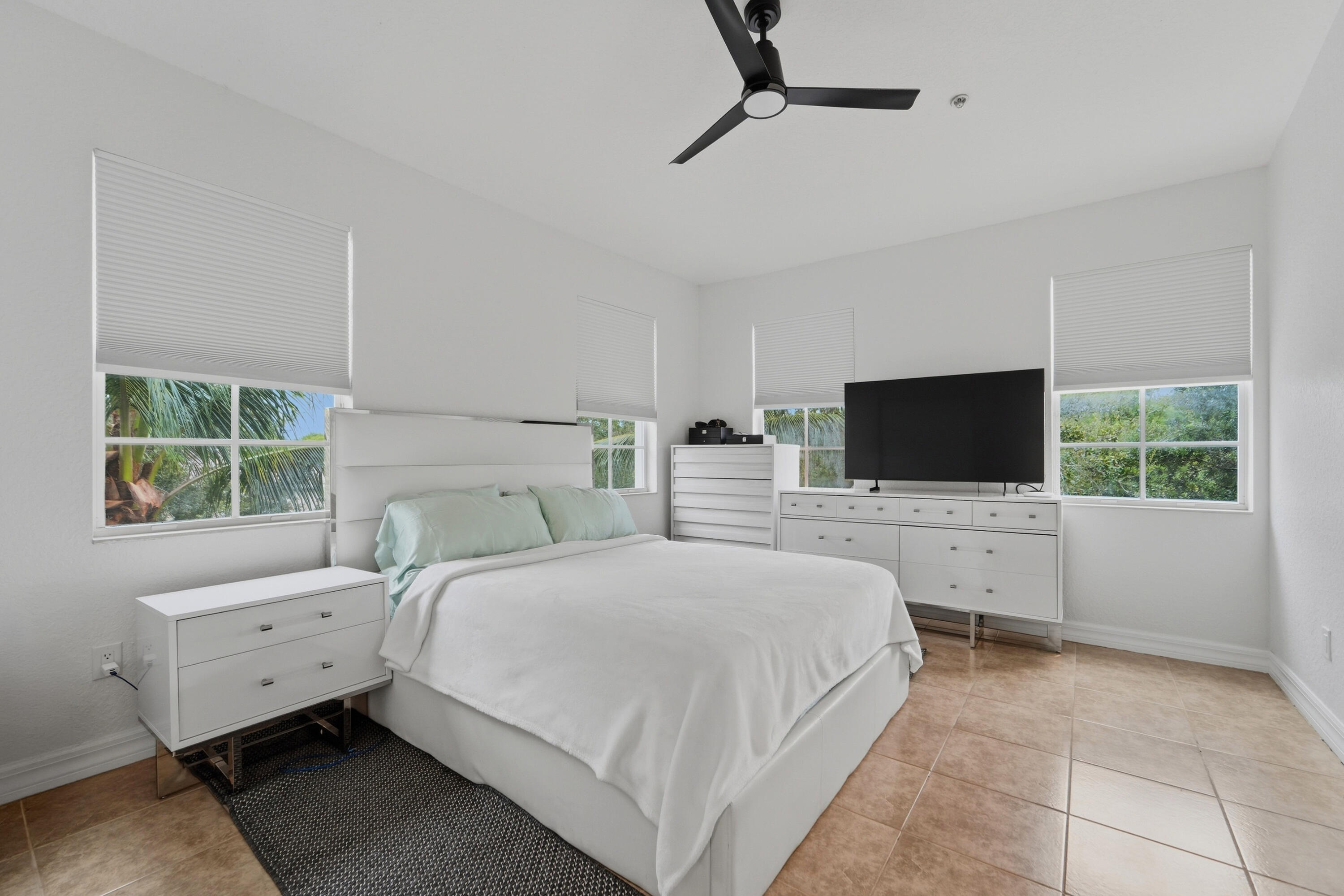 297 E Bay Cedar, Jupiter FL 33458