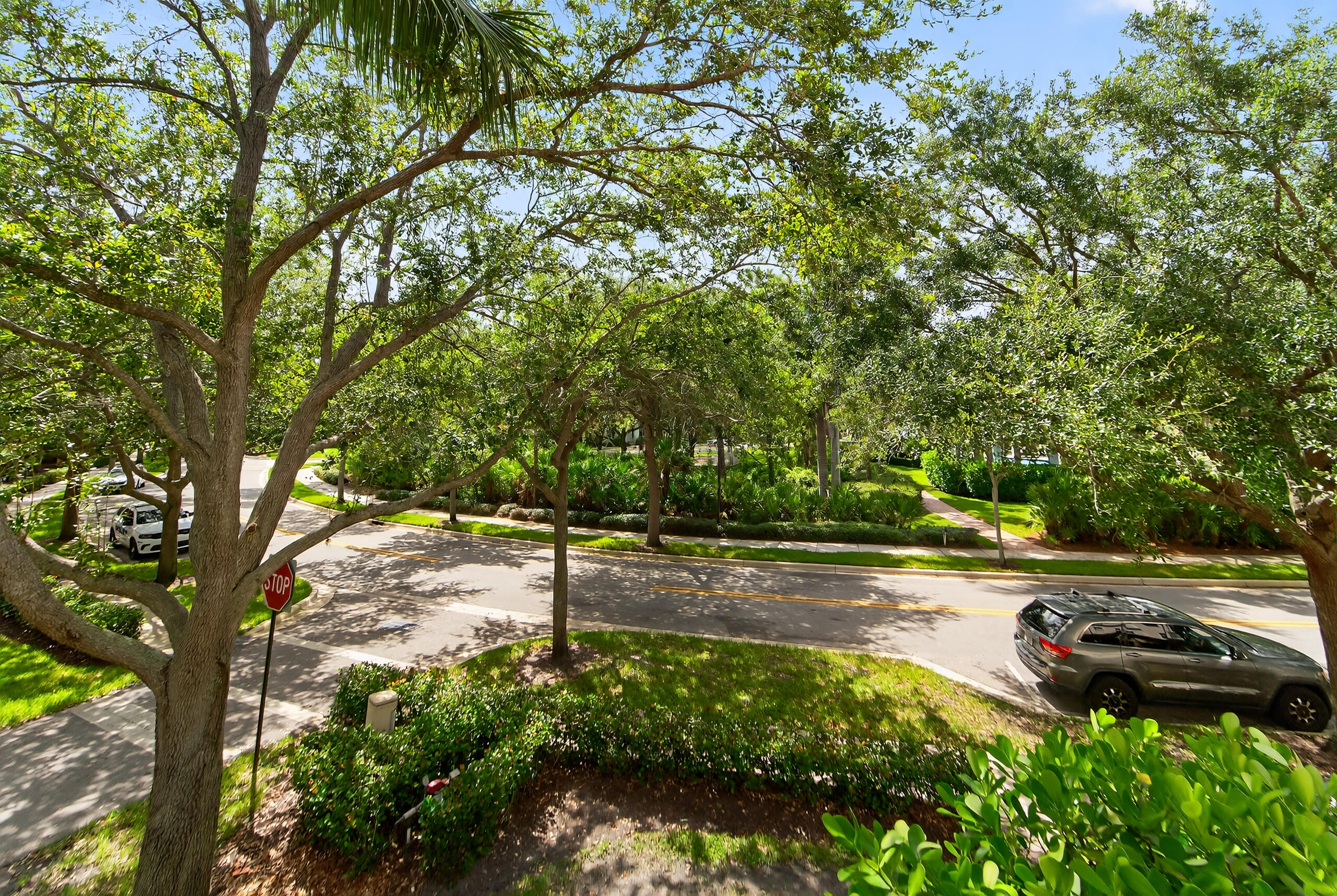 297 E Bay Cedar, Jupiter FL 33458