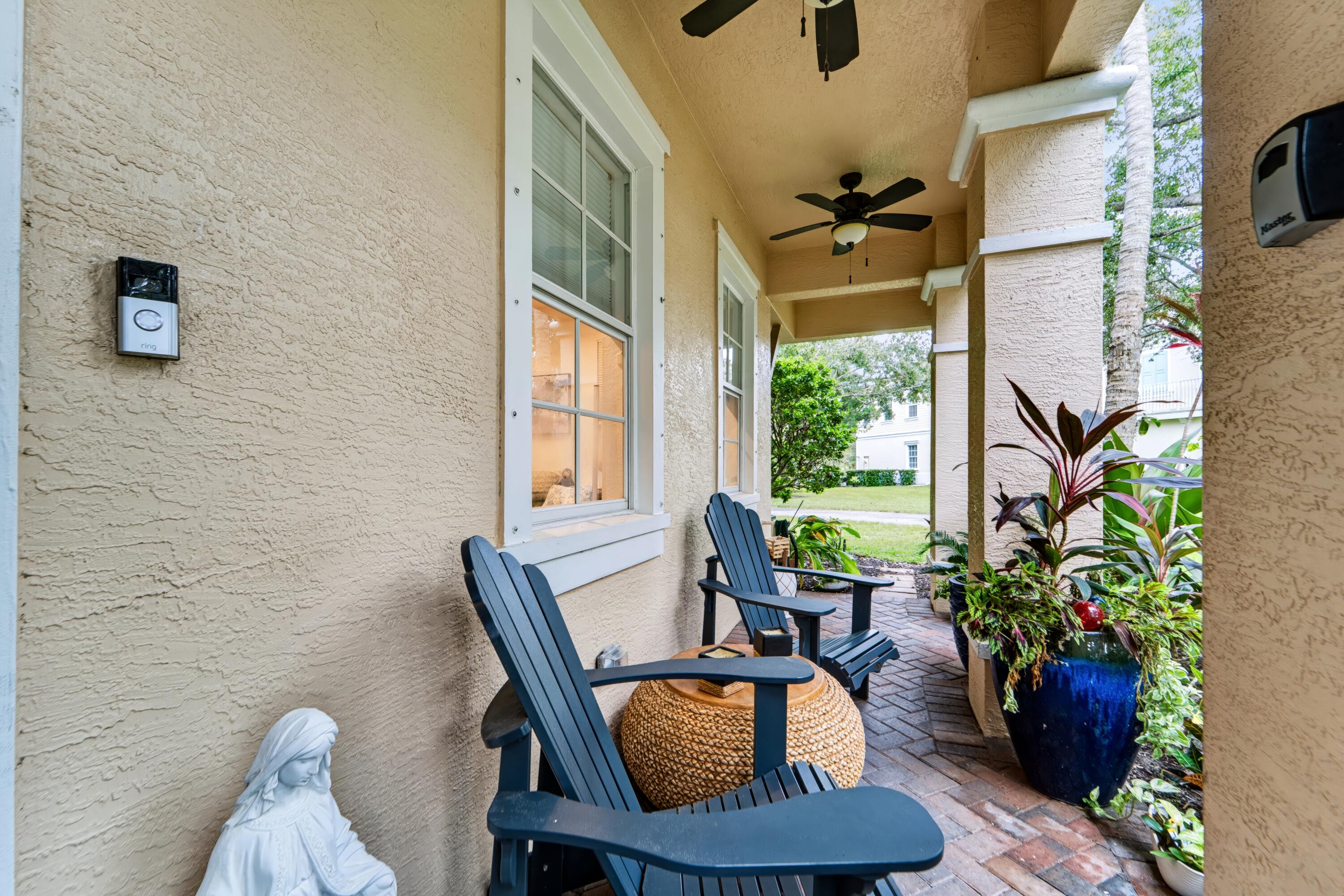 297 E Bay Cedar, Jupiter FL 33458