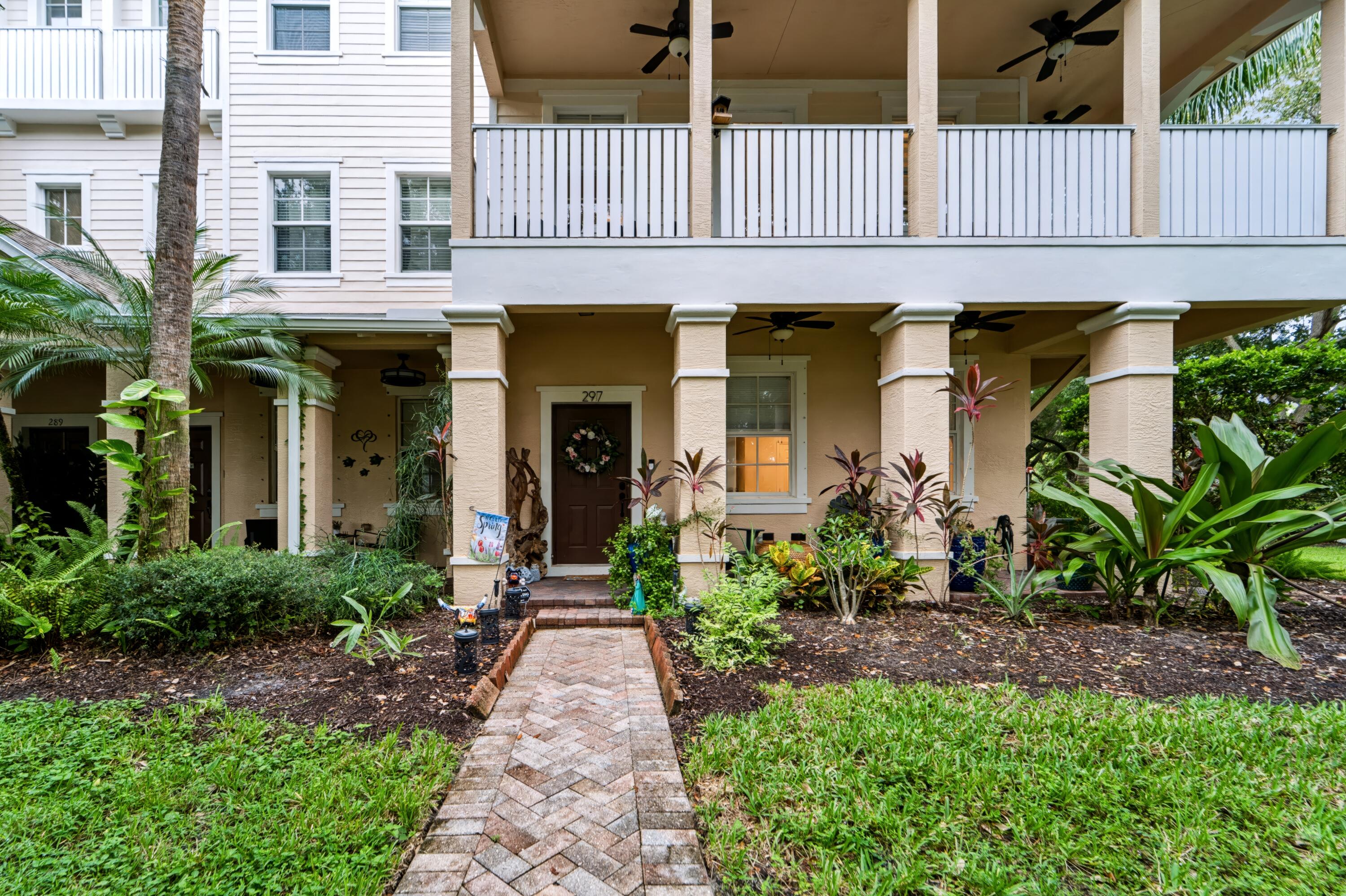 297 E Bay Cedar, Jupiter FL 33458