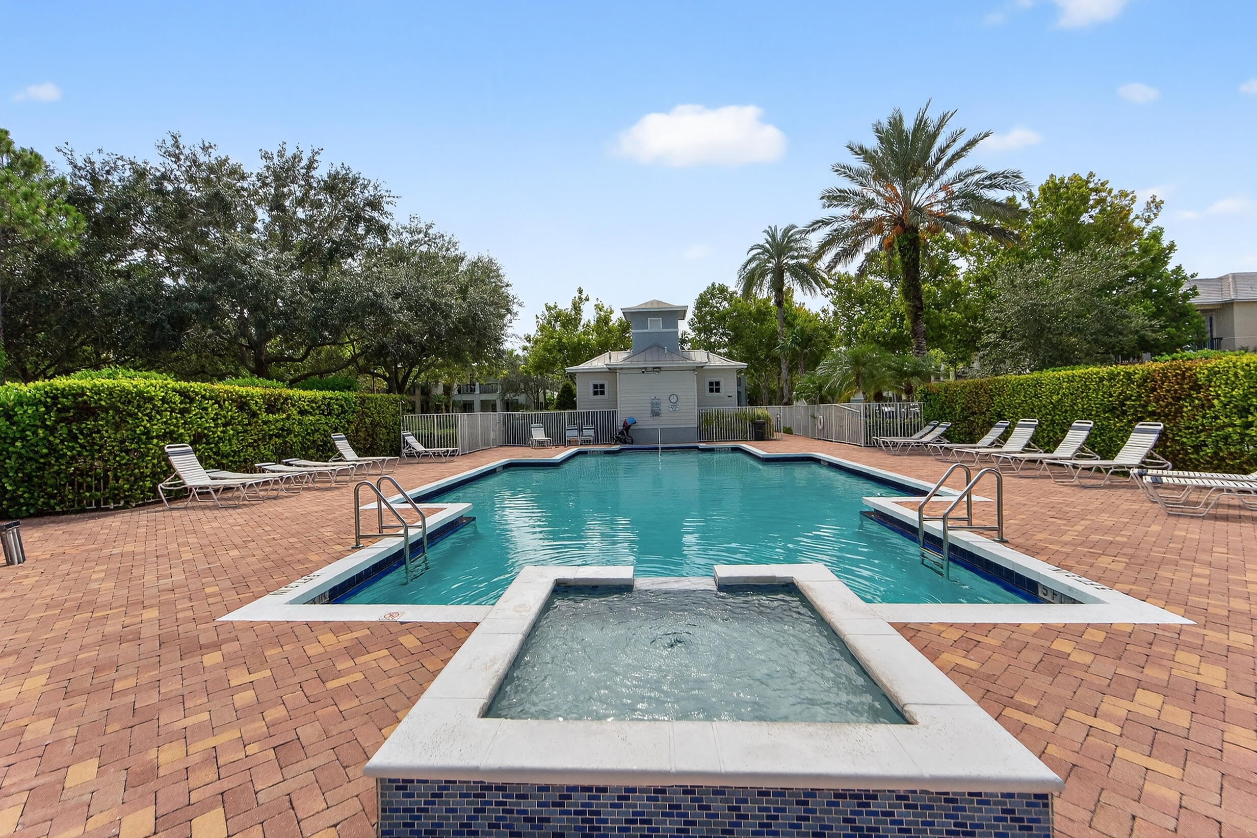 297 E Bay Cedar, Jupiter FL 33458