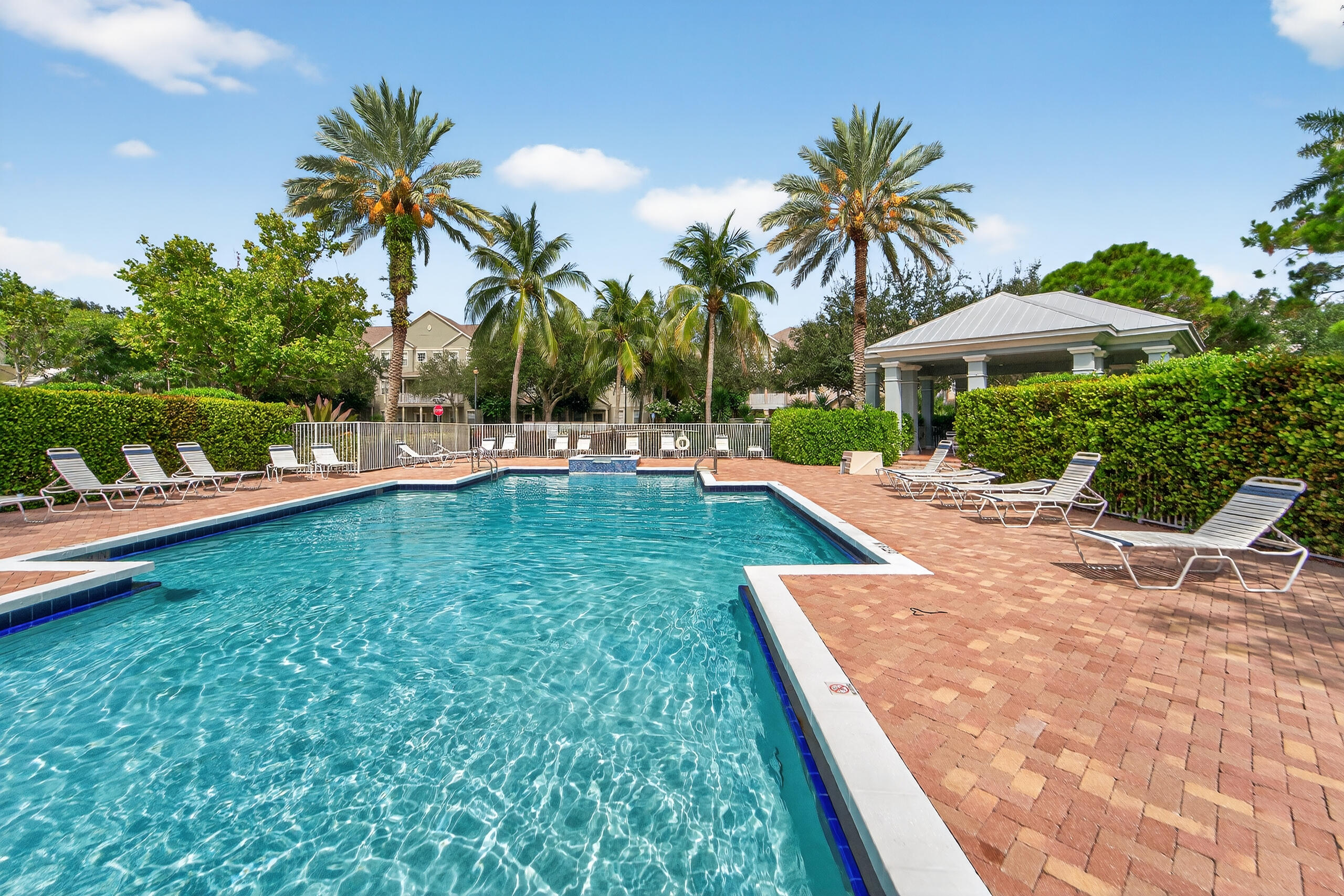 297 E Bay Cedar, Jupiter FL 33458