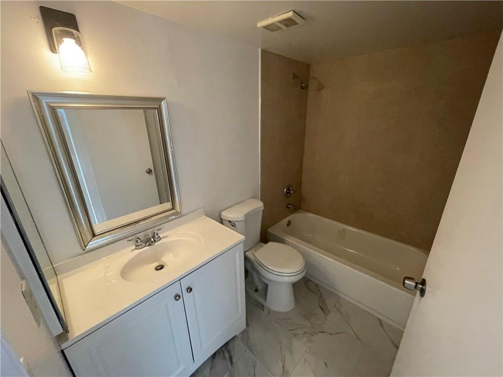 9033 WILES #302, Coral Springs FL 33067
