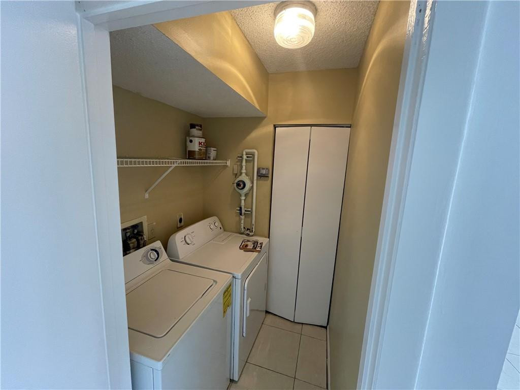 9033 WILES #302, Coral Springs FL 33067