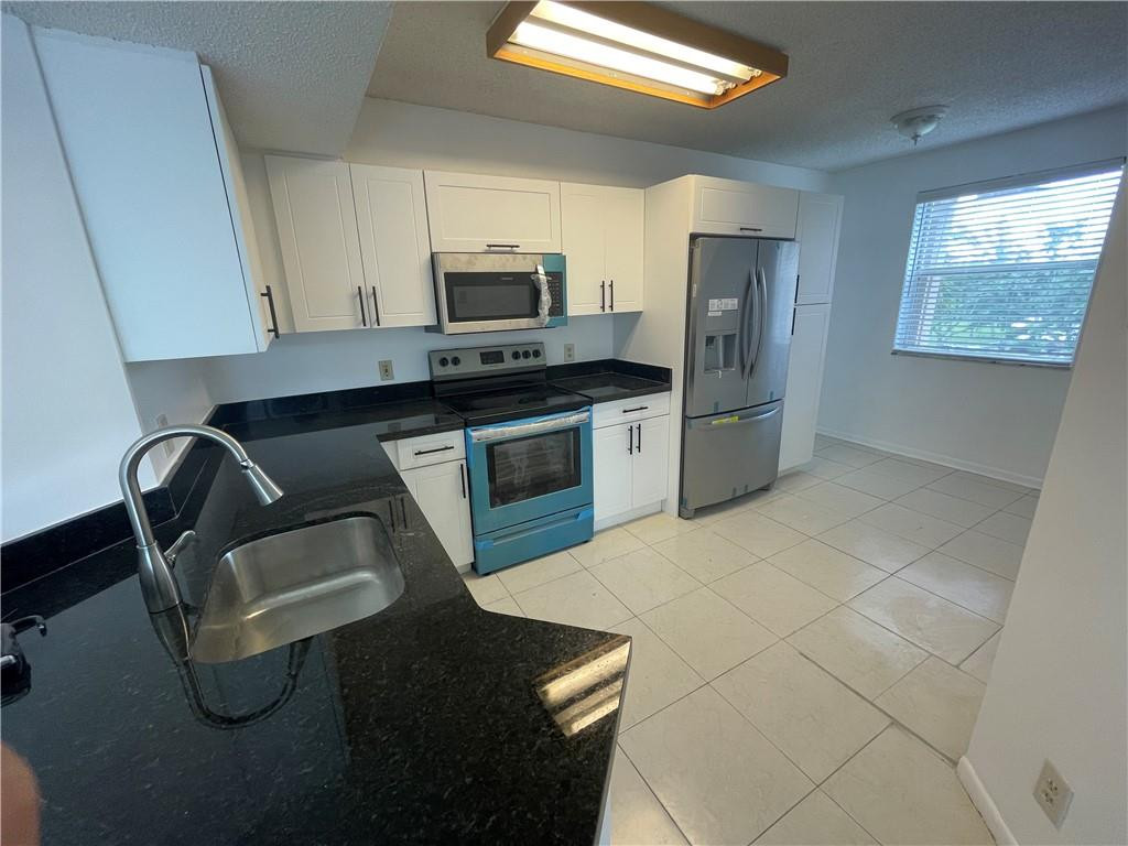 9033 WILES #302, Coral Springs FL 33067