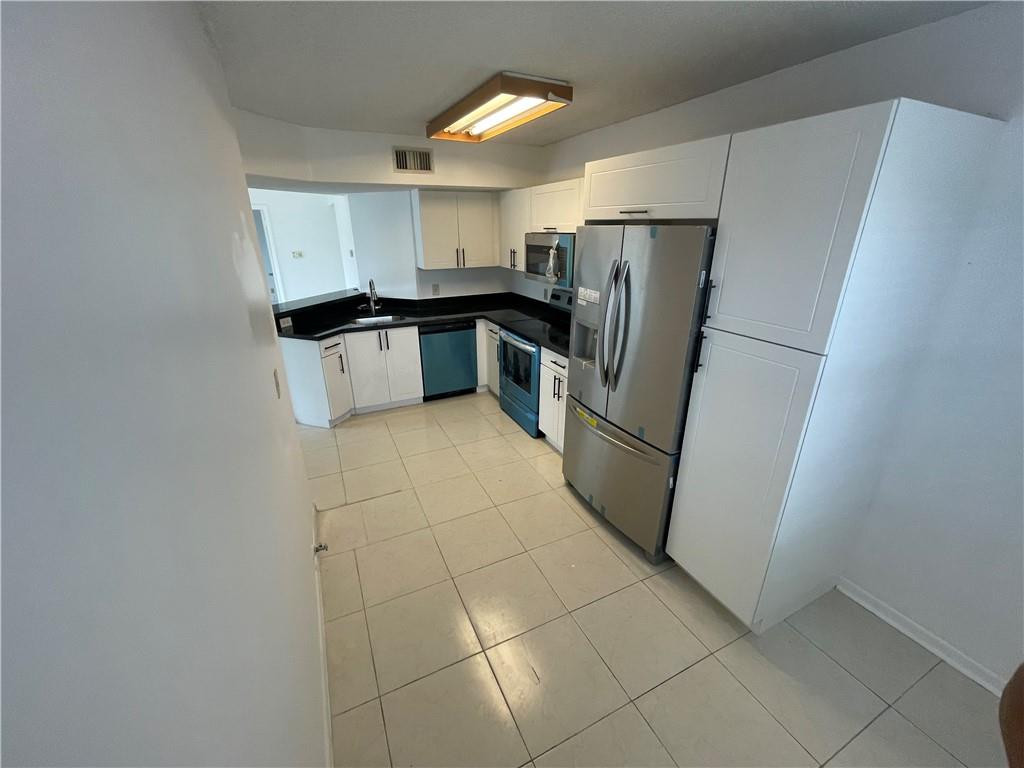9033 WILES #302, Coral Springs FL 33067