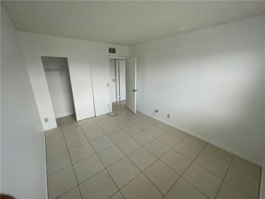 9033 WILES #302, Coral Springs FL 33067
