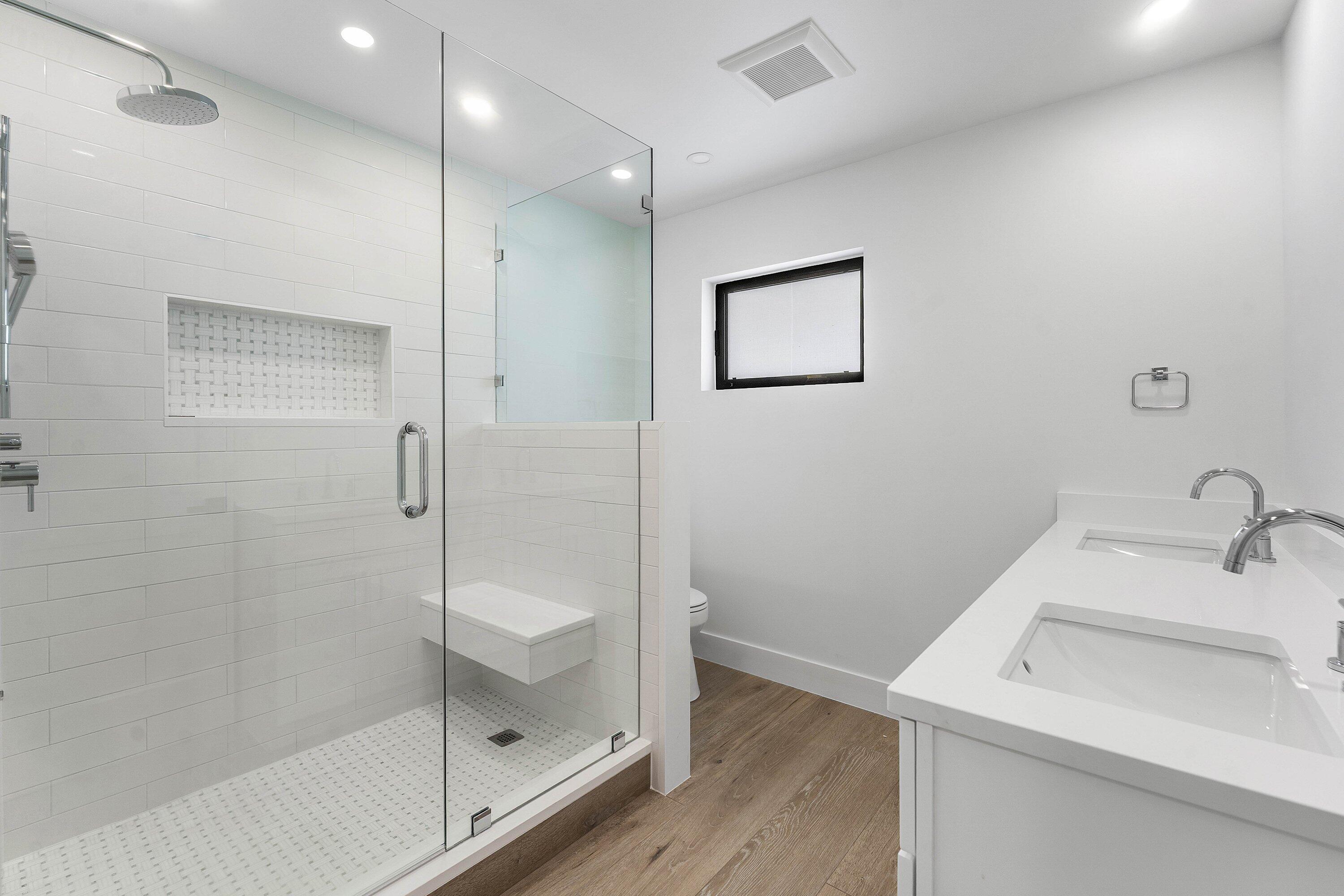 111 FAIRVIEW, Tequesta FL 33469