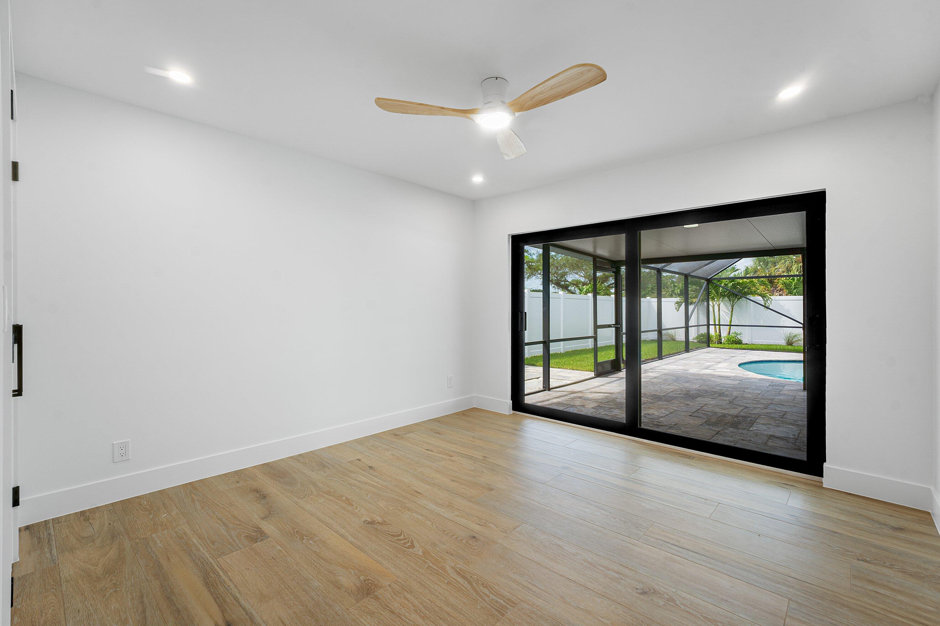 111 FAIRVIEW, Tequesta FL 33469