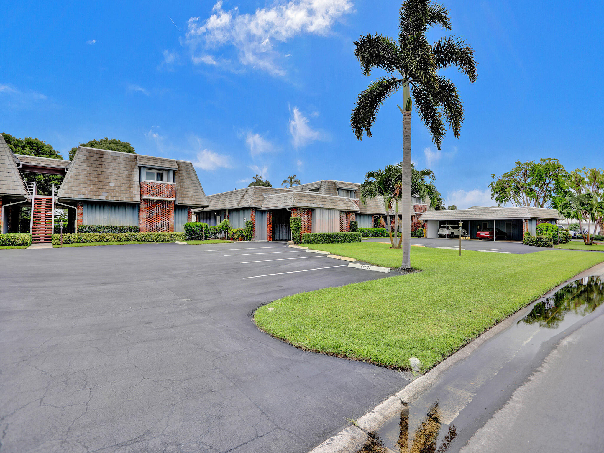 340 Orange Tree #3, Atlantis FL 33462
