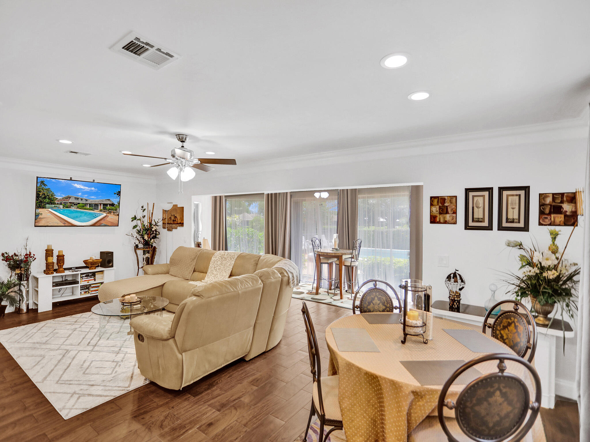 340 Orange Tree #3, Atlantis FL 33462