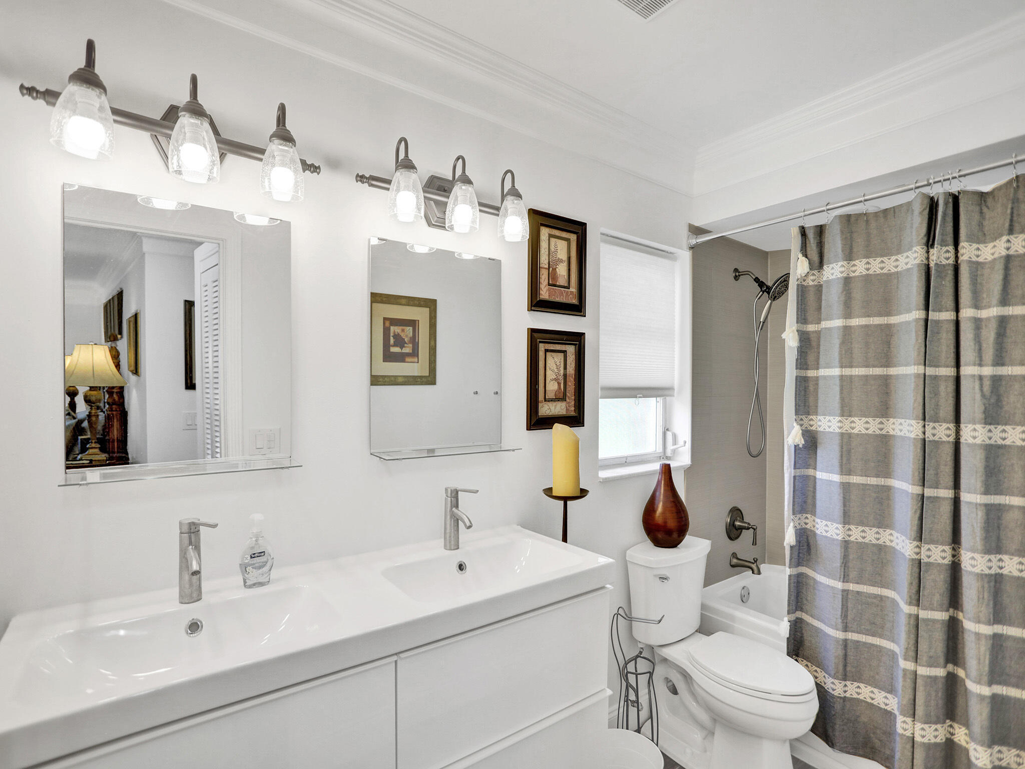 340 Orange Tree #3, Atlantis FL 33462