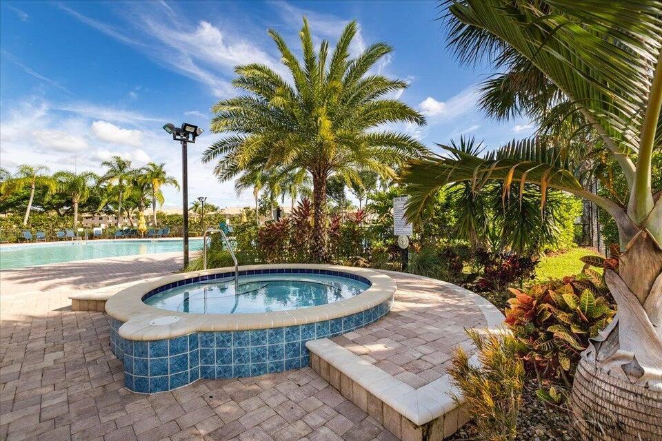 6136 Southard, West Palm Beach FL 33411