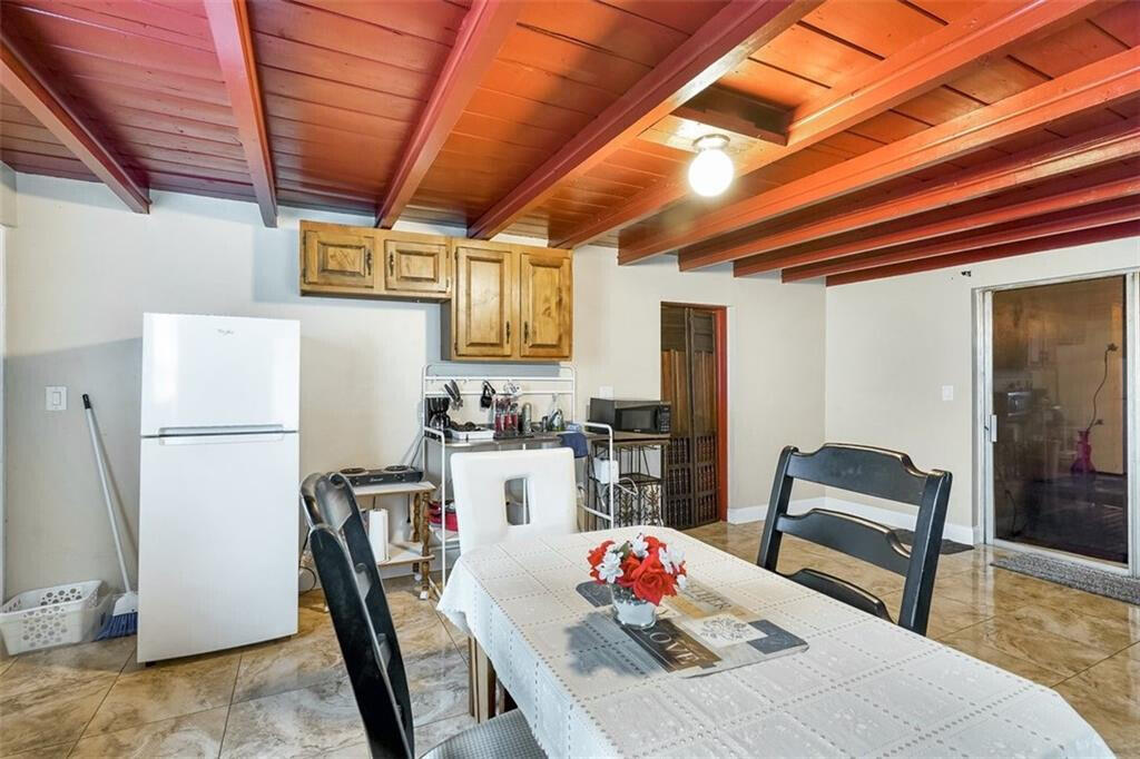 617 LAKESIDE, Boynton Beach FL 33435