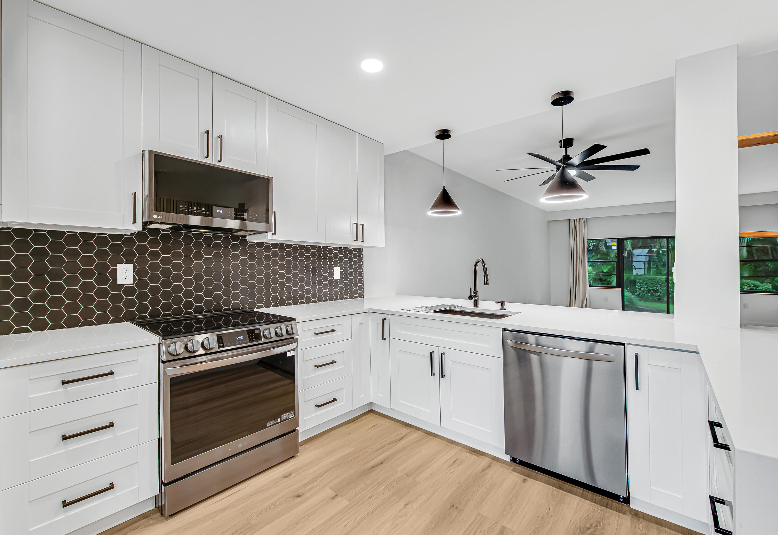 6670 VILLA SONRISA #213, Boca Raton FL 33433