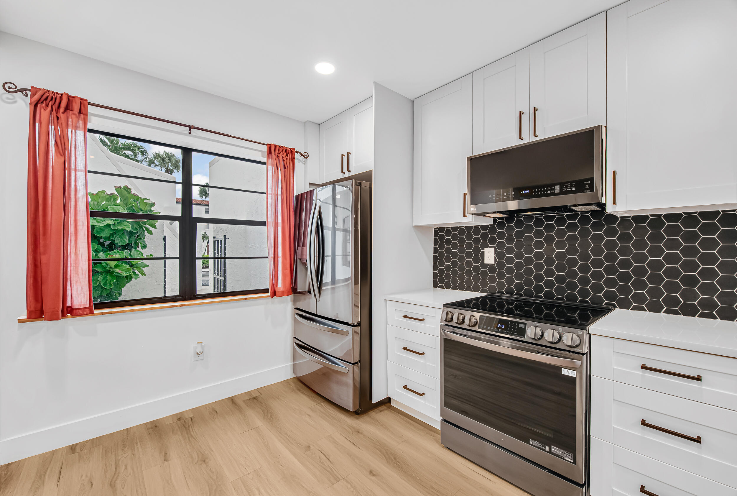 6670 VILLA SONRISA #213, Boca Raton FL 33433