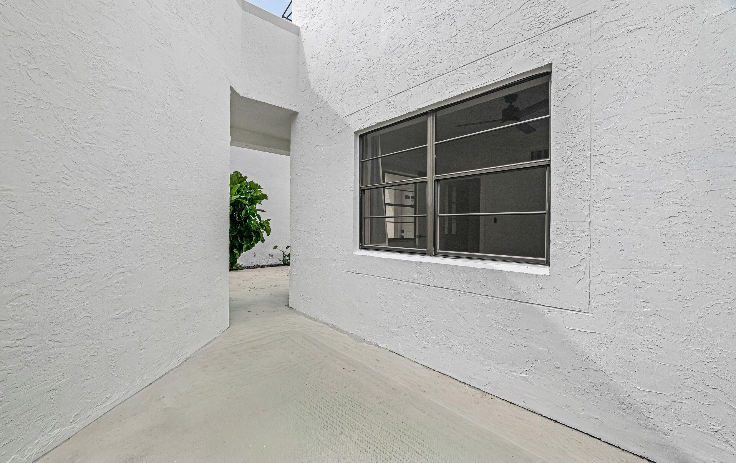 6670 VILLA SONRISA #213, Boca Raton FL 33433