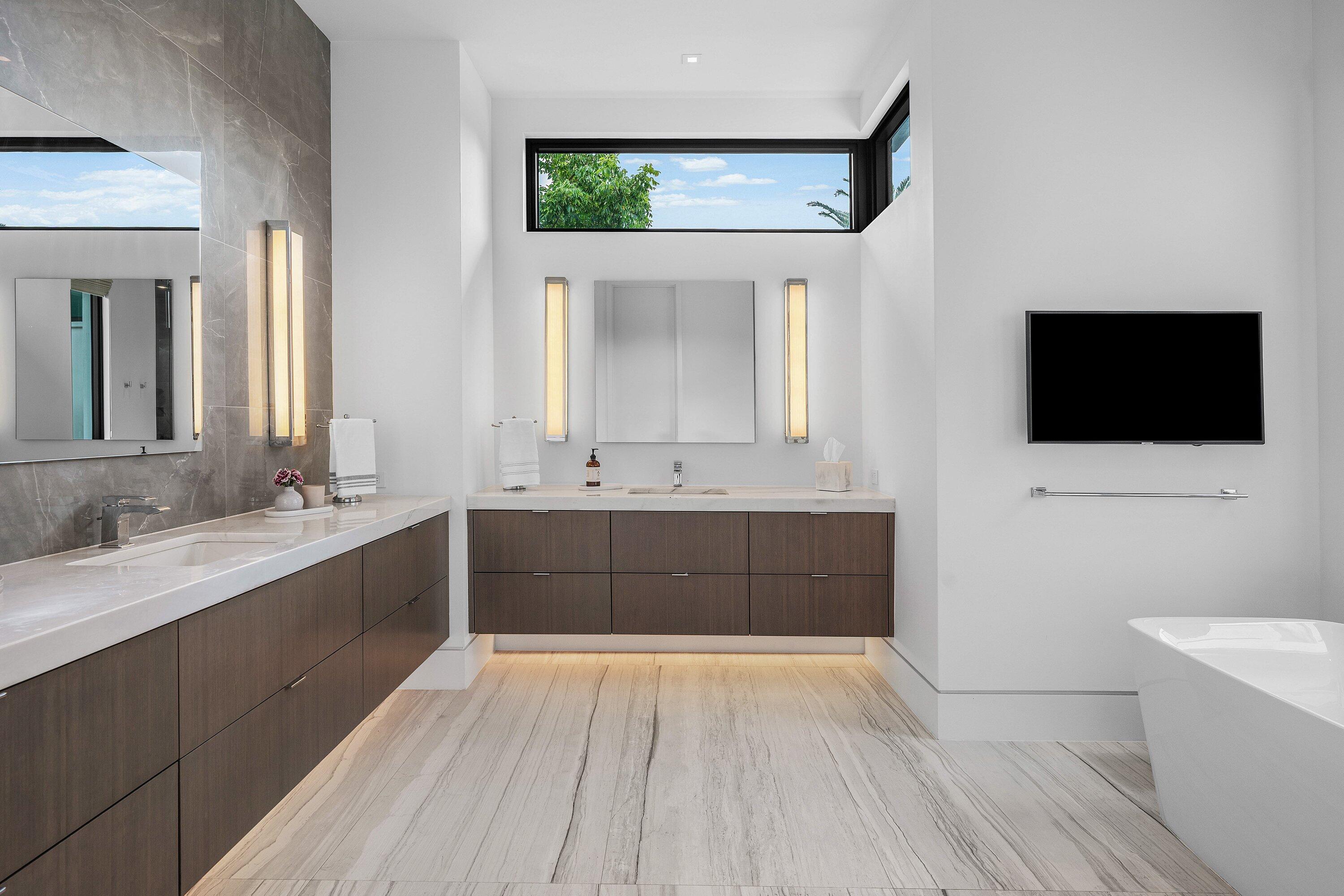 800 Seagate, Delray Beach FL 33483