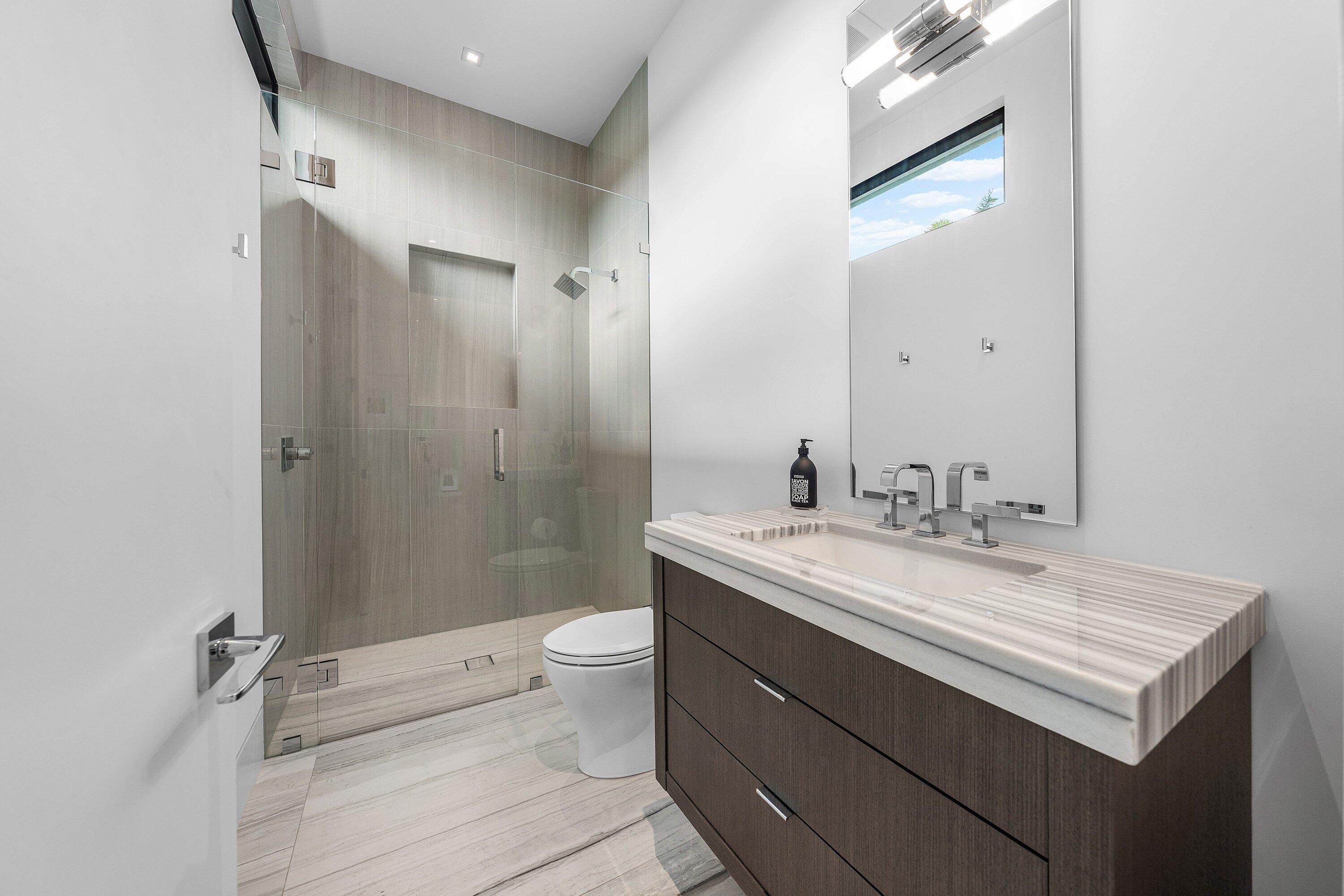 800 Seagate, Delray Beach FL 33483