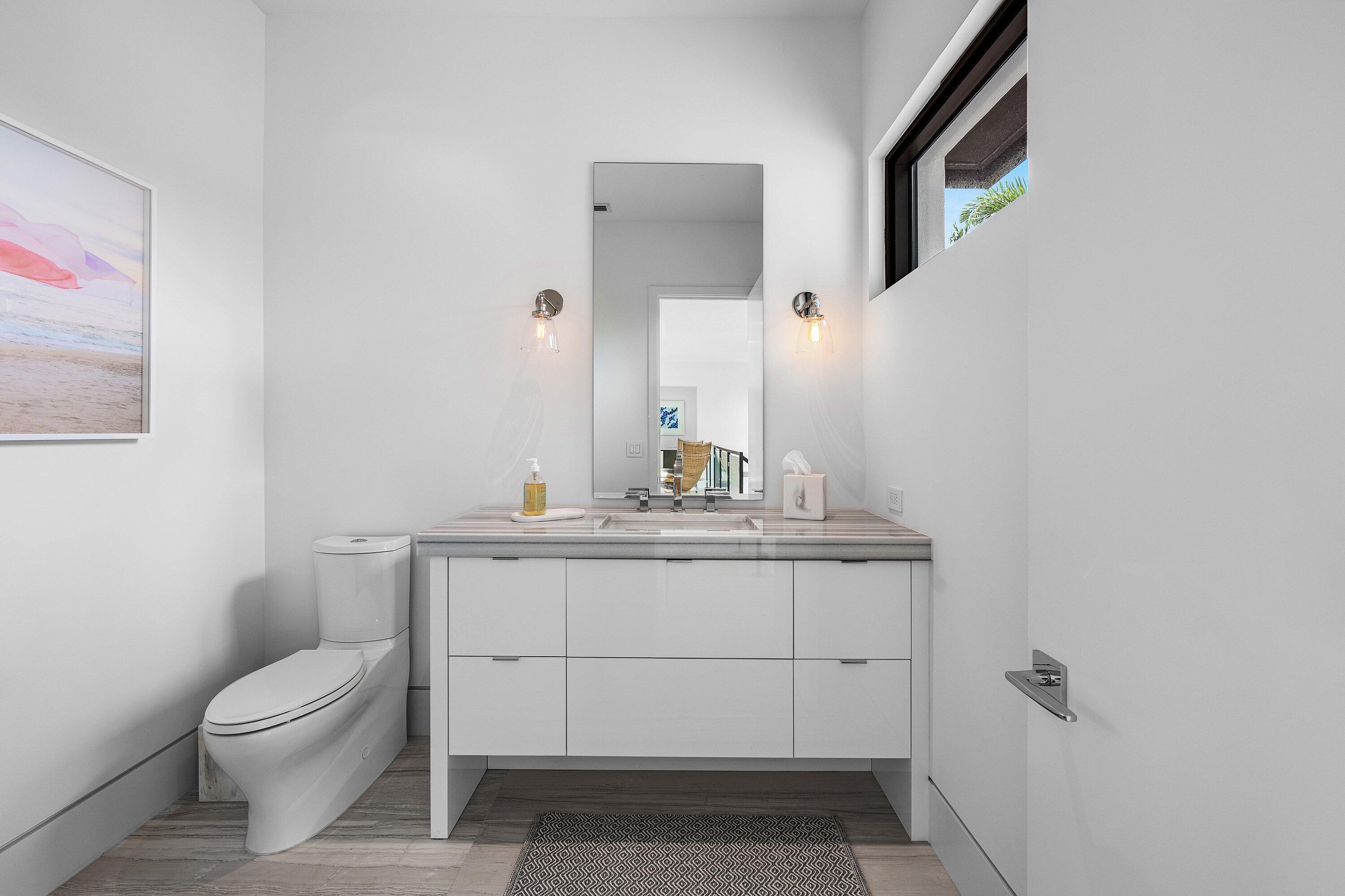 800 Seagate, Delray Beach FL 33483