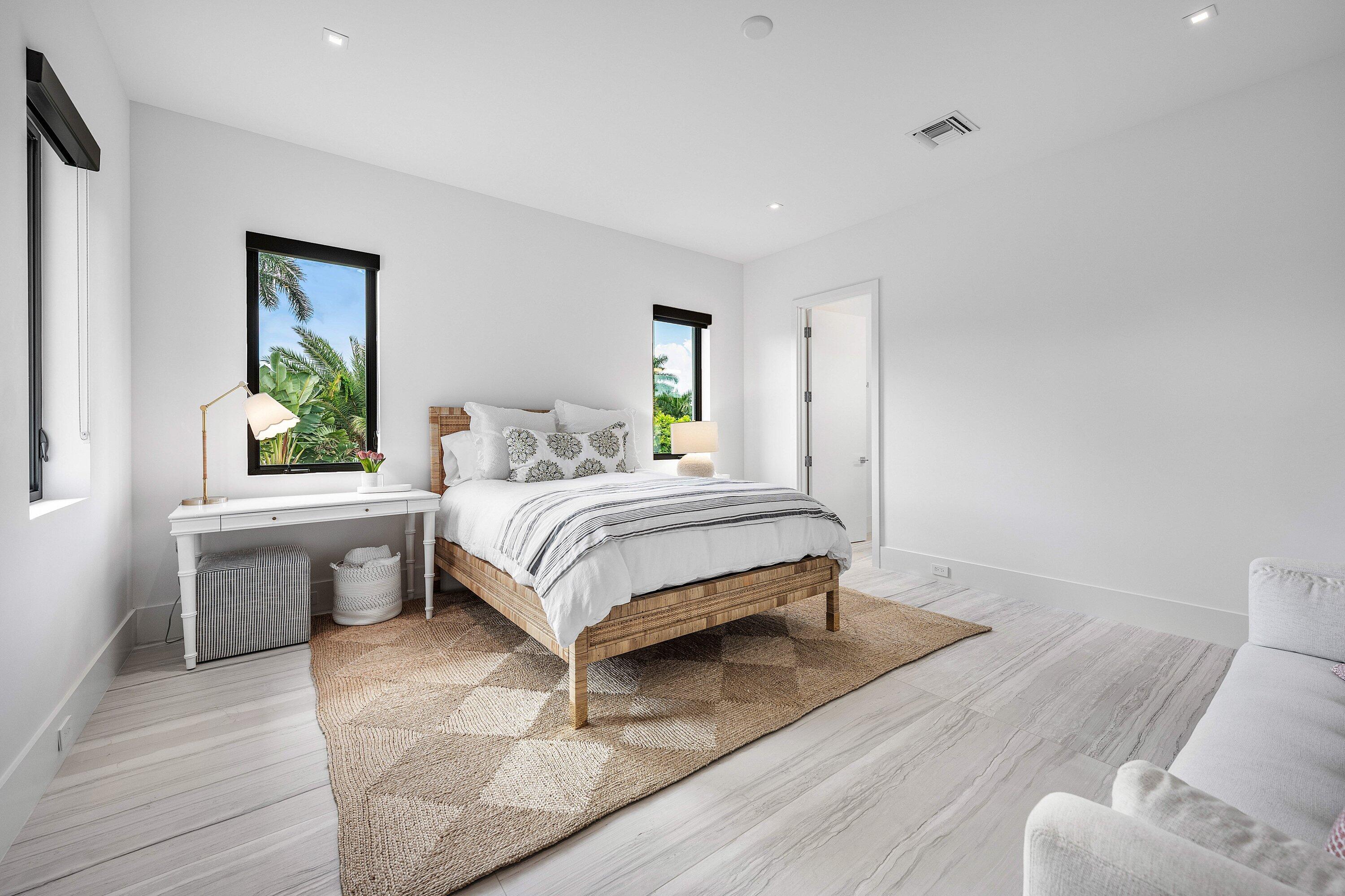 800 Seagate, Delray Beach FL 33483