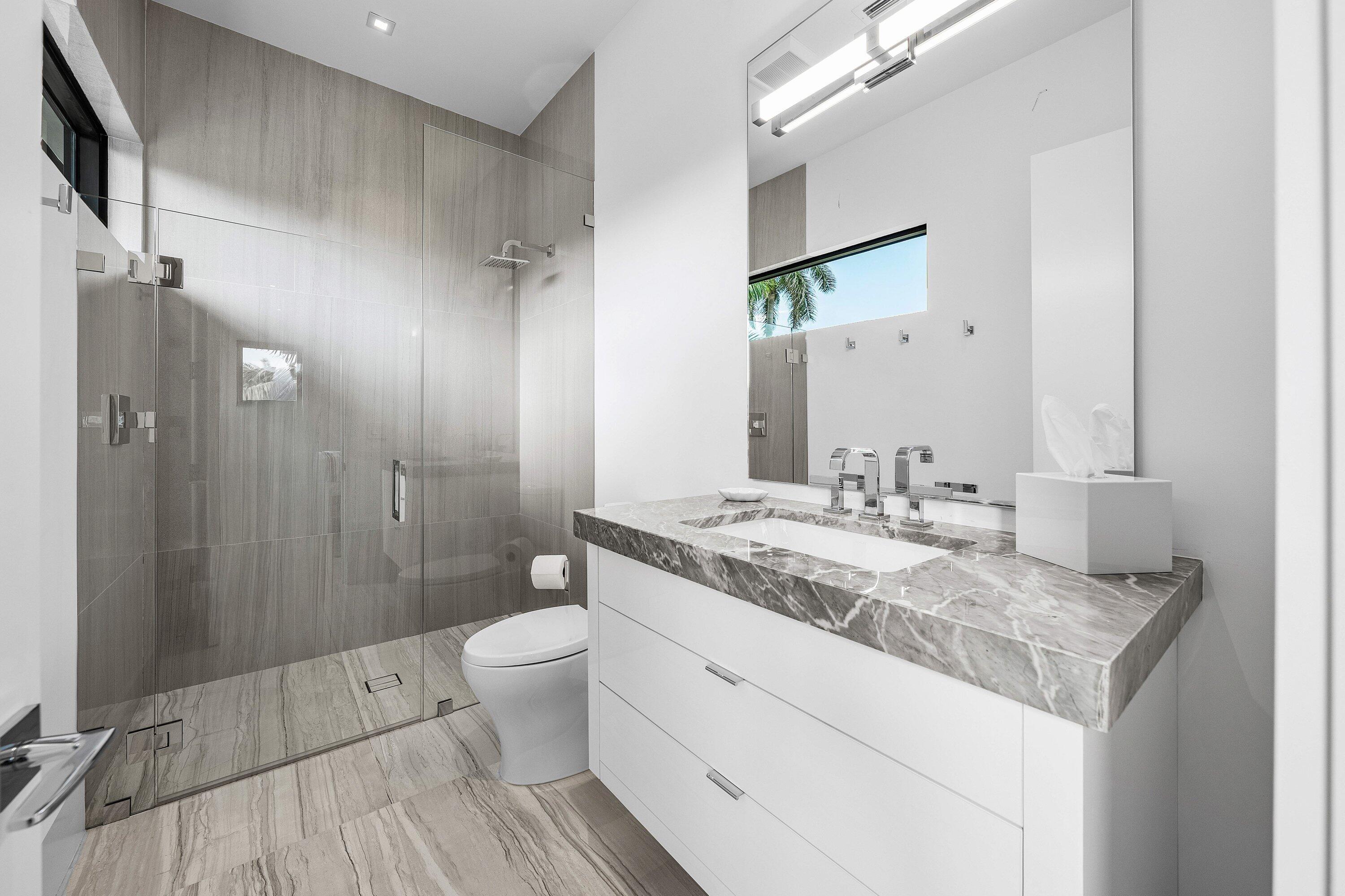 800 Seagate, Delray Beach FL 33483