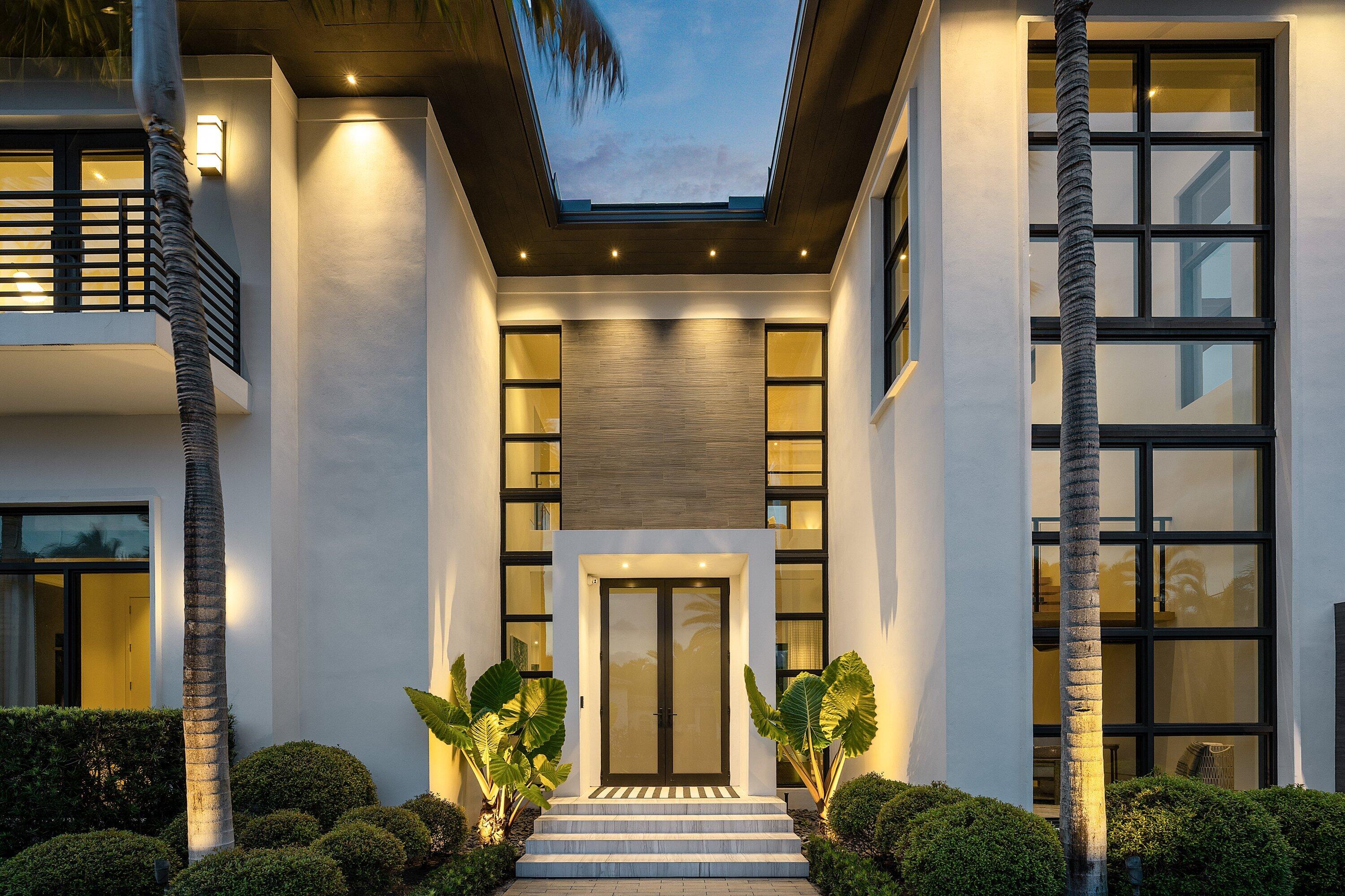 800 Seagate, Delray Beach FL 33483