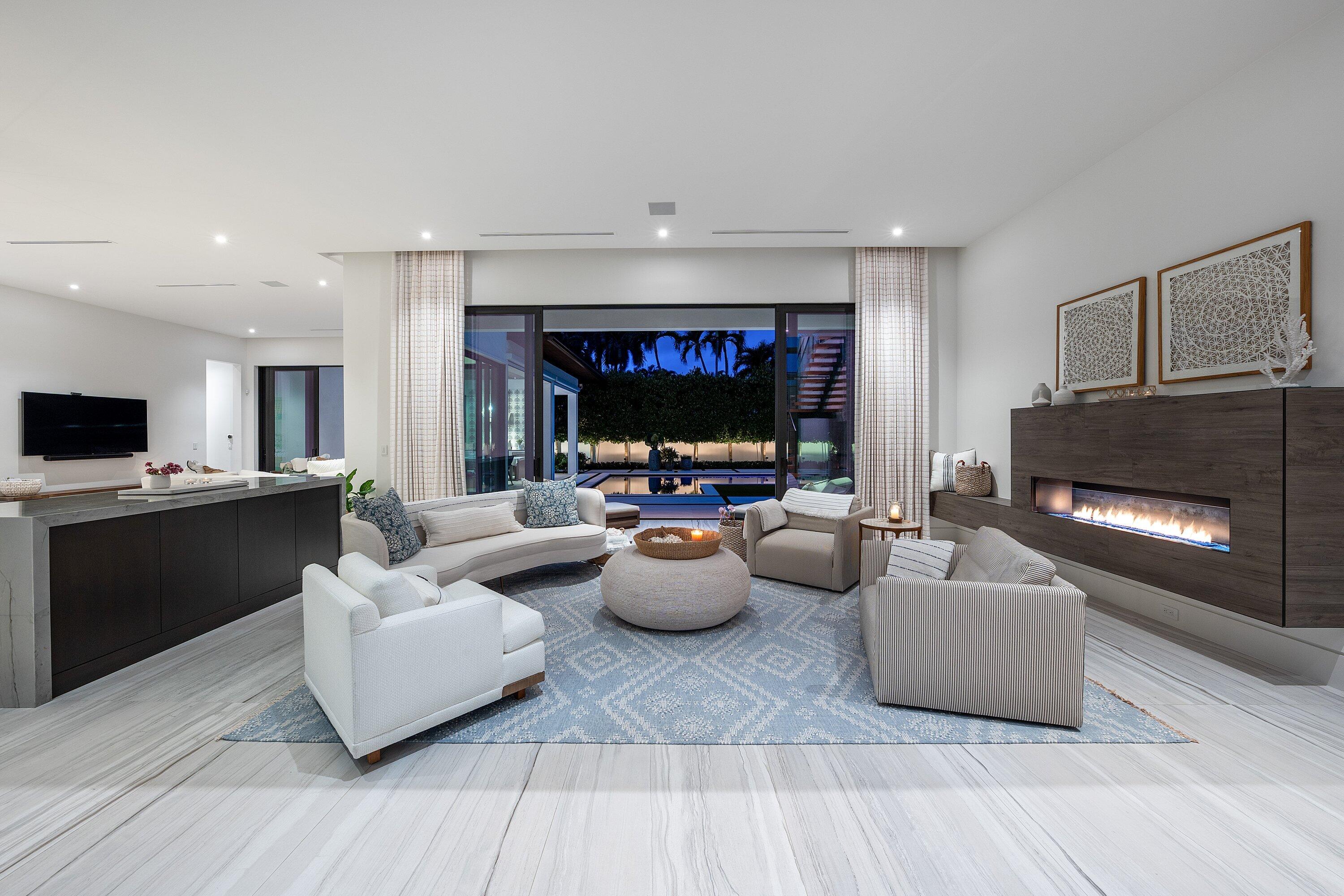 800 Seagate, Delray Beach FL 33483
