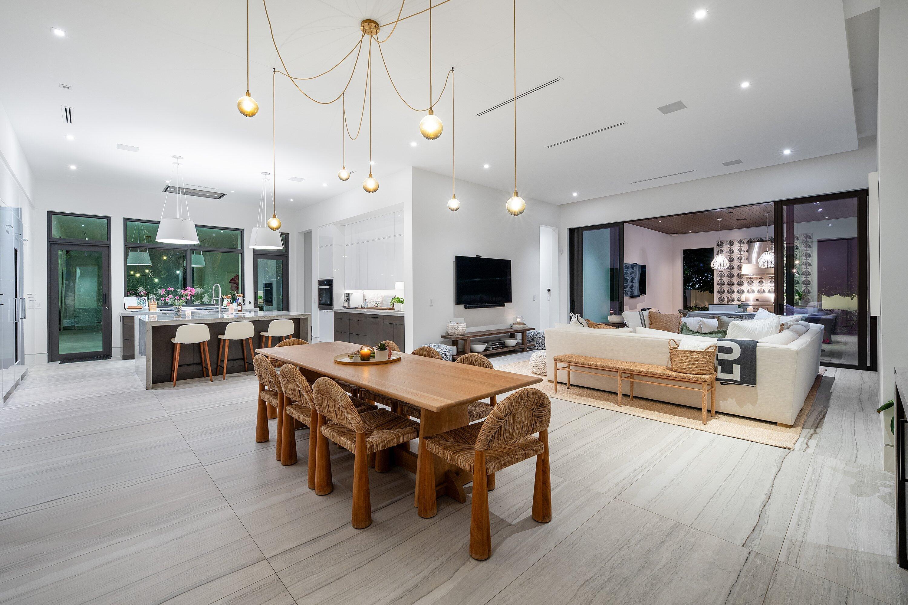 800 Seagate, Delray Beach FL 33483