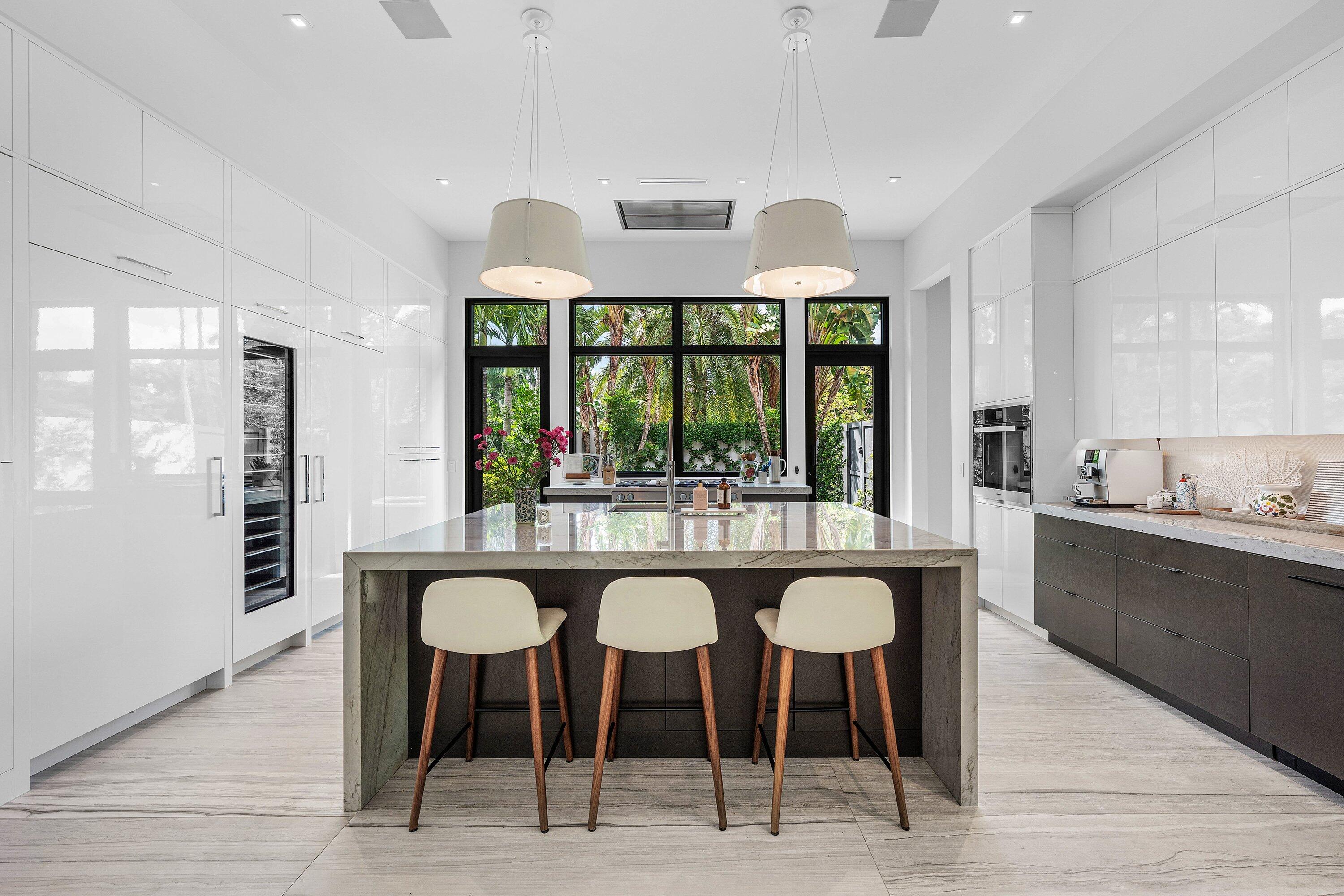 800 Seagate, Delray Beach FL 33483