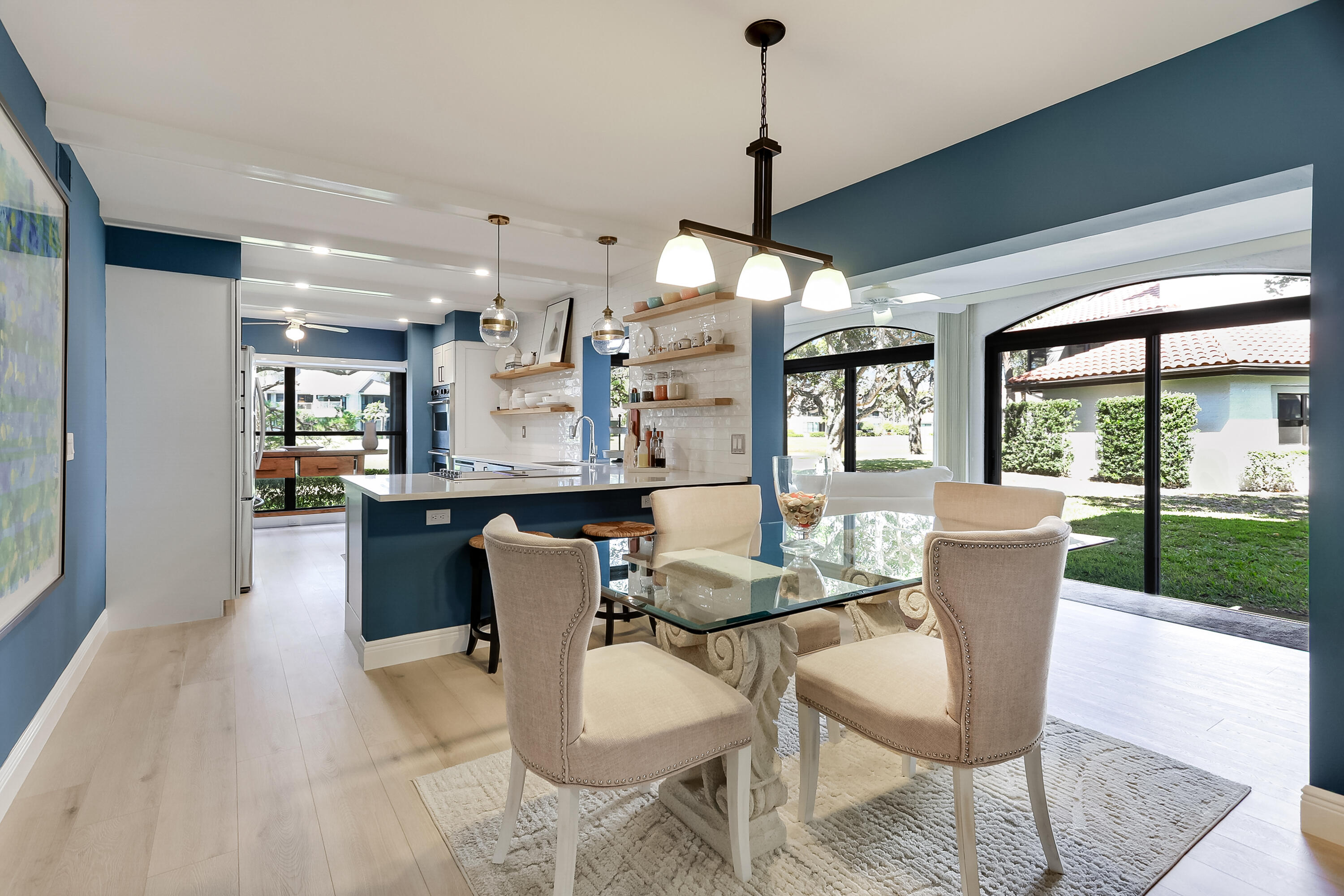 16671 Traders #121, Jupiter FL 33477