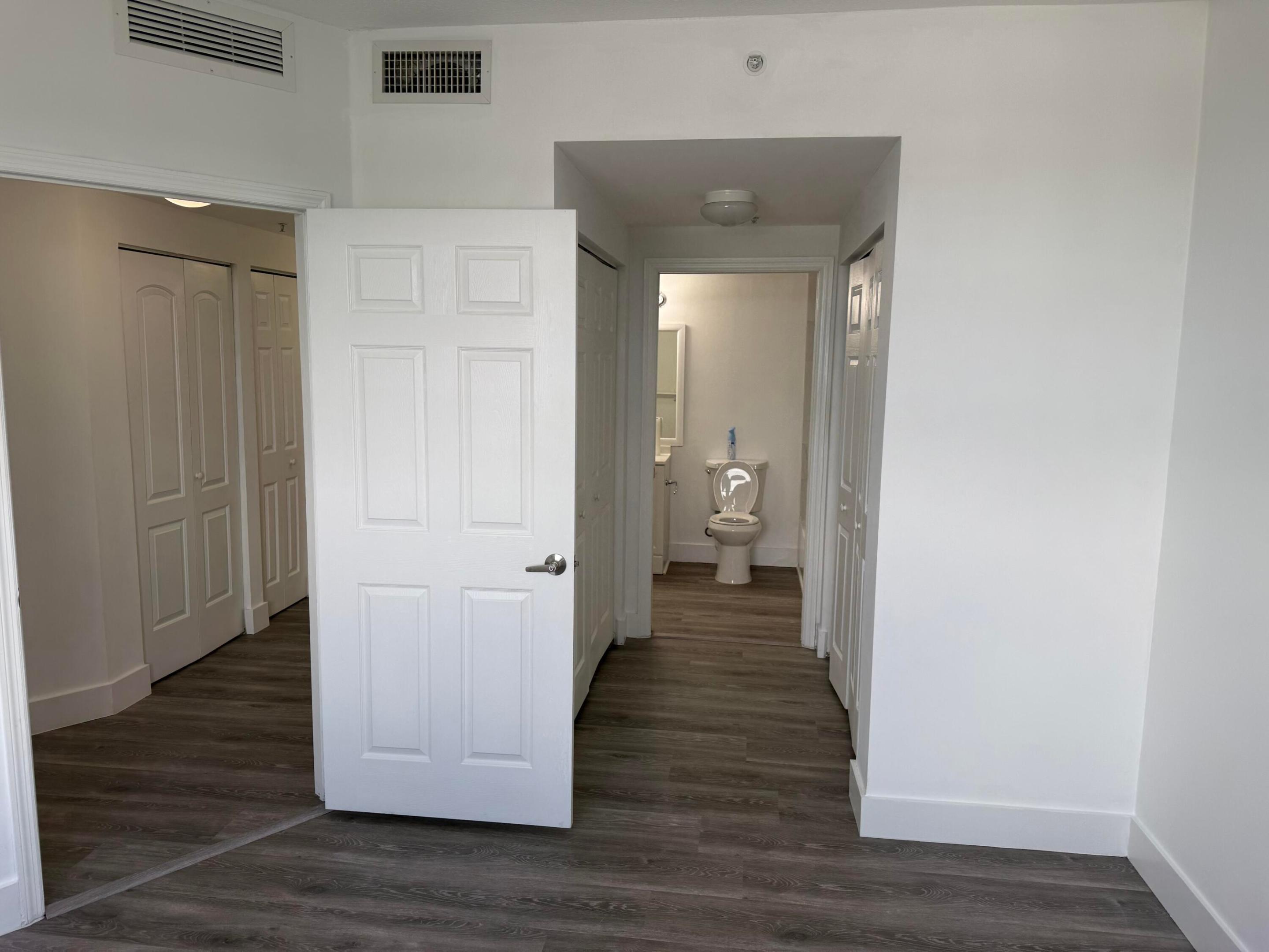 215 SW 42ND #601, Miami FL 33134