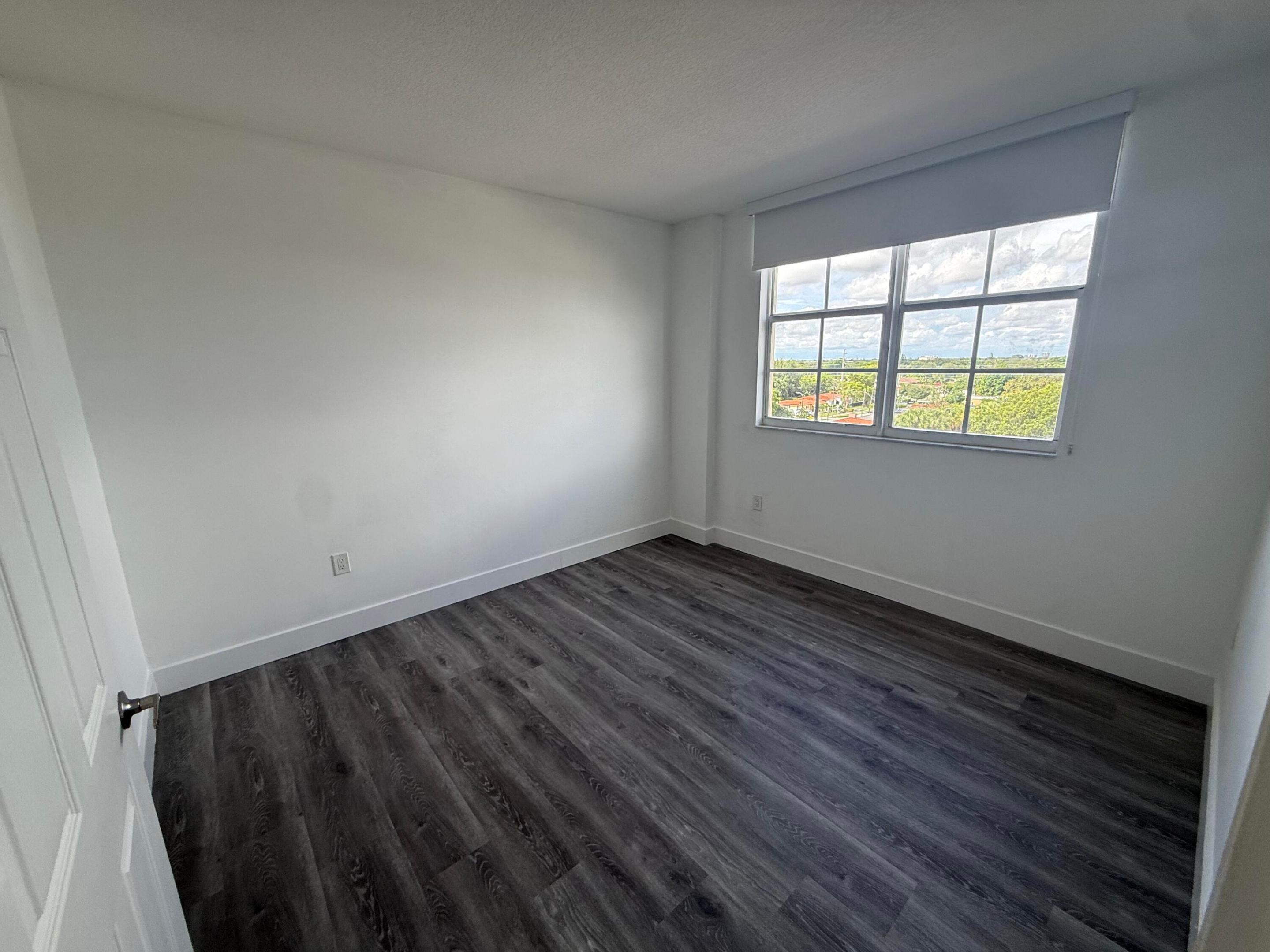 215 SW 42ND #601, Miami FL 33134