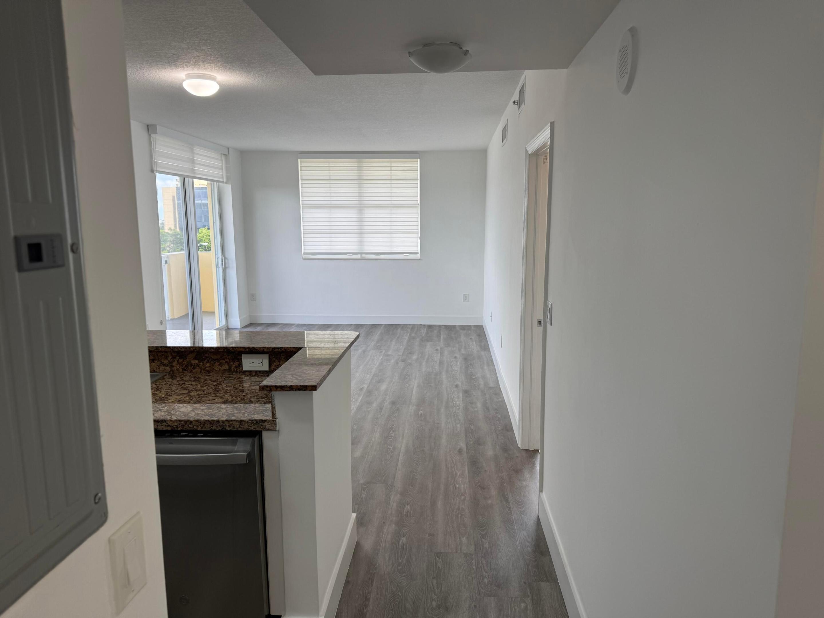 215 SW 42ND #601, Miami FL 33134