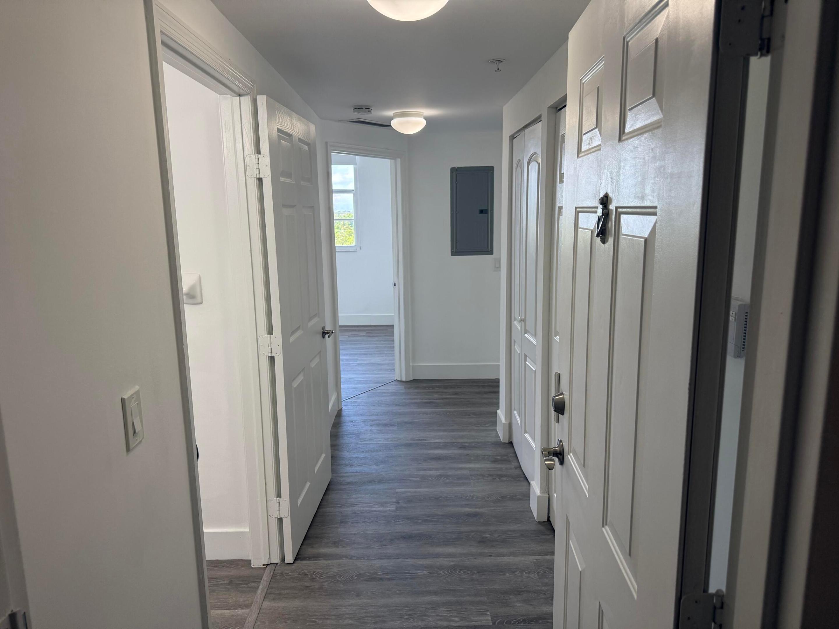 215 SW 42ND #601, Miami FL 33134