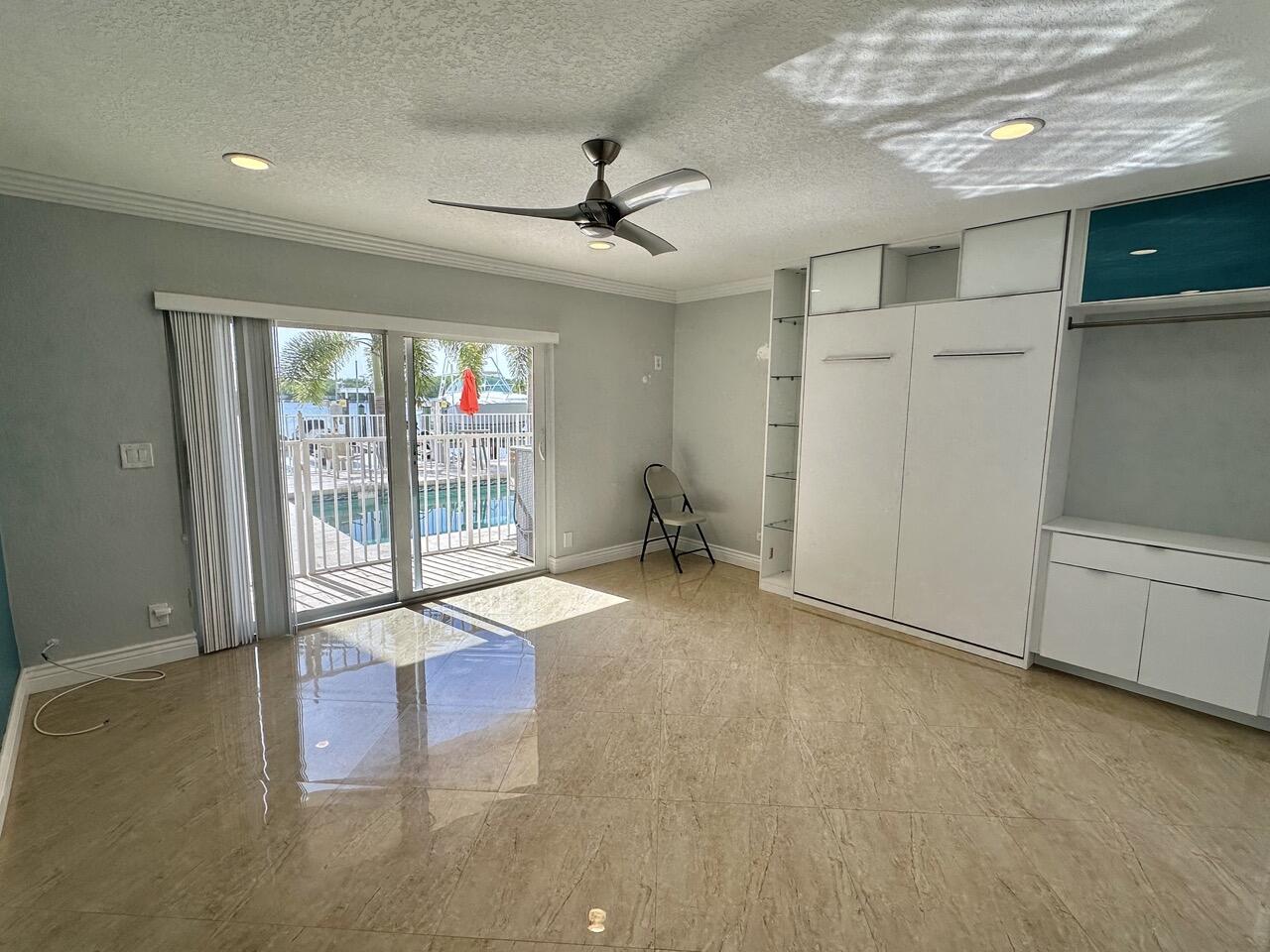4230 N OCEAN, Hollywood FL 33019