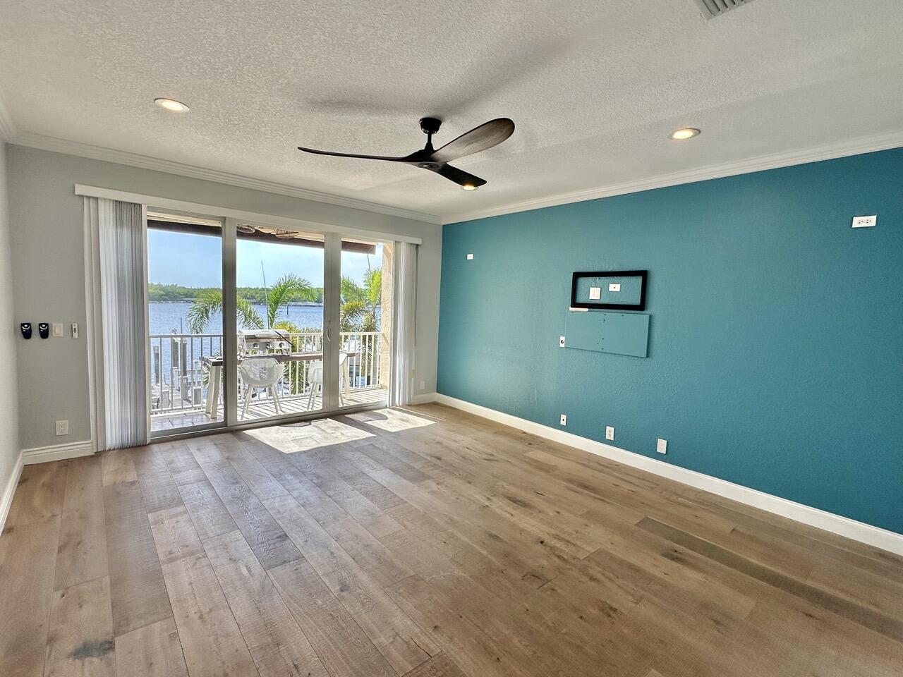 4230 N OCEAN, Hollywood FL 33019