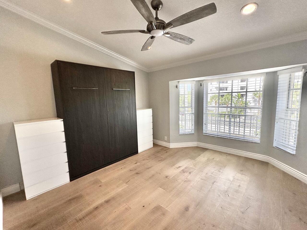 4230 N OCEAN, Hollywood FL 33019