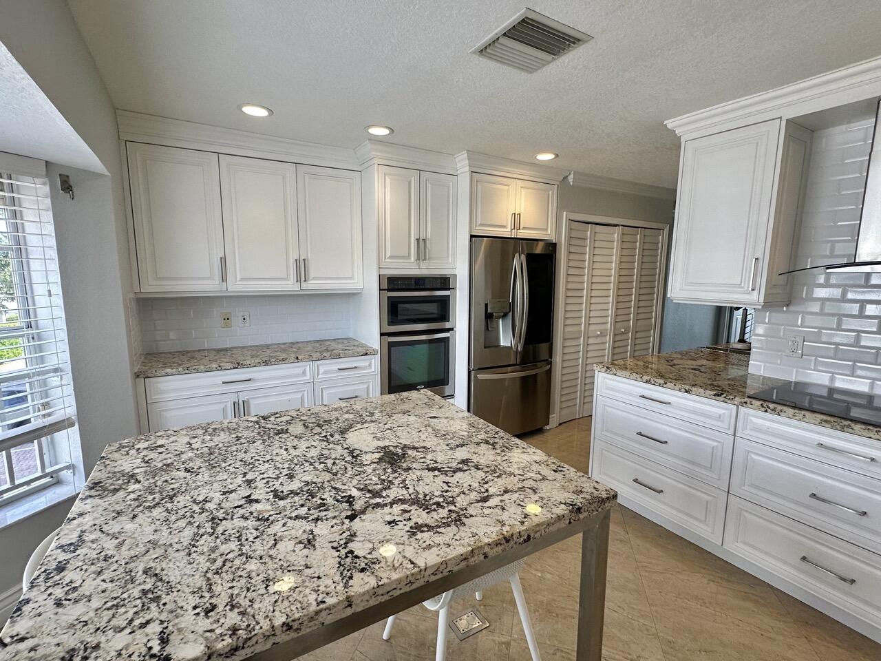 4230 N OCEAN, Hollywood FL 33019