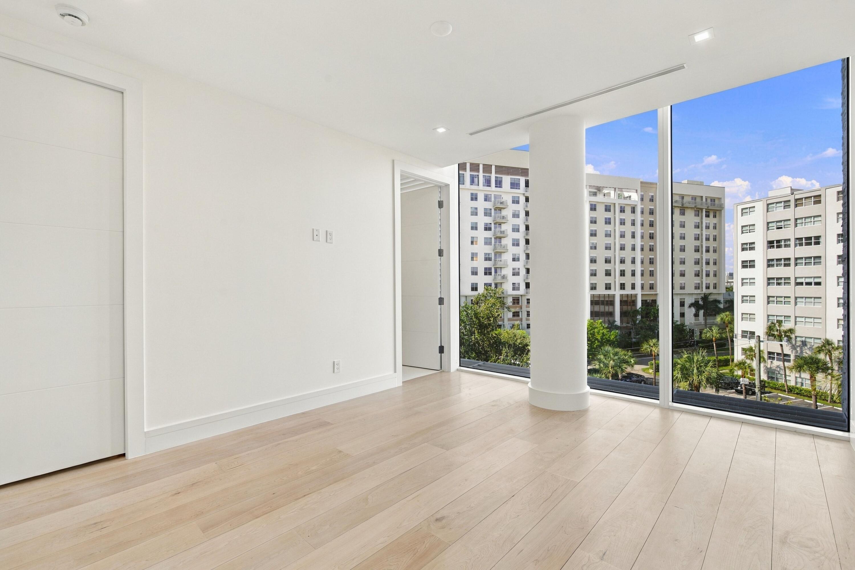 1110 Seminole #503, Fort Lauderdale FL 33304